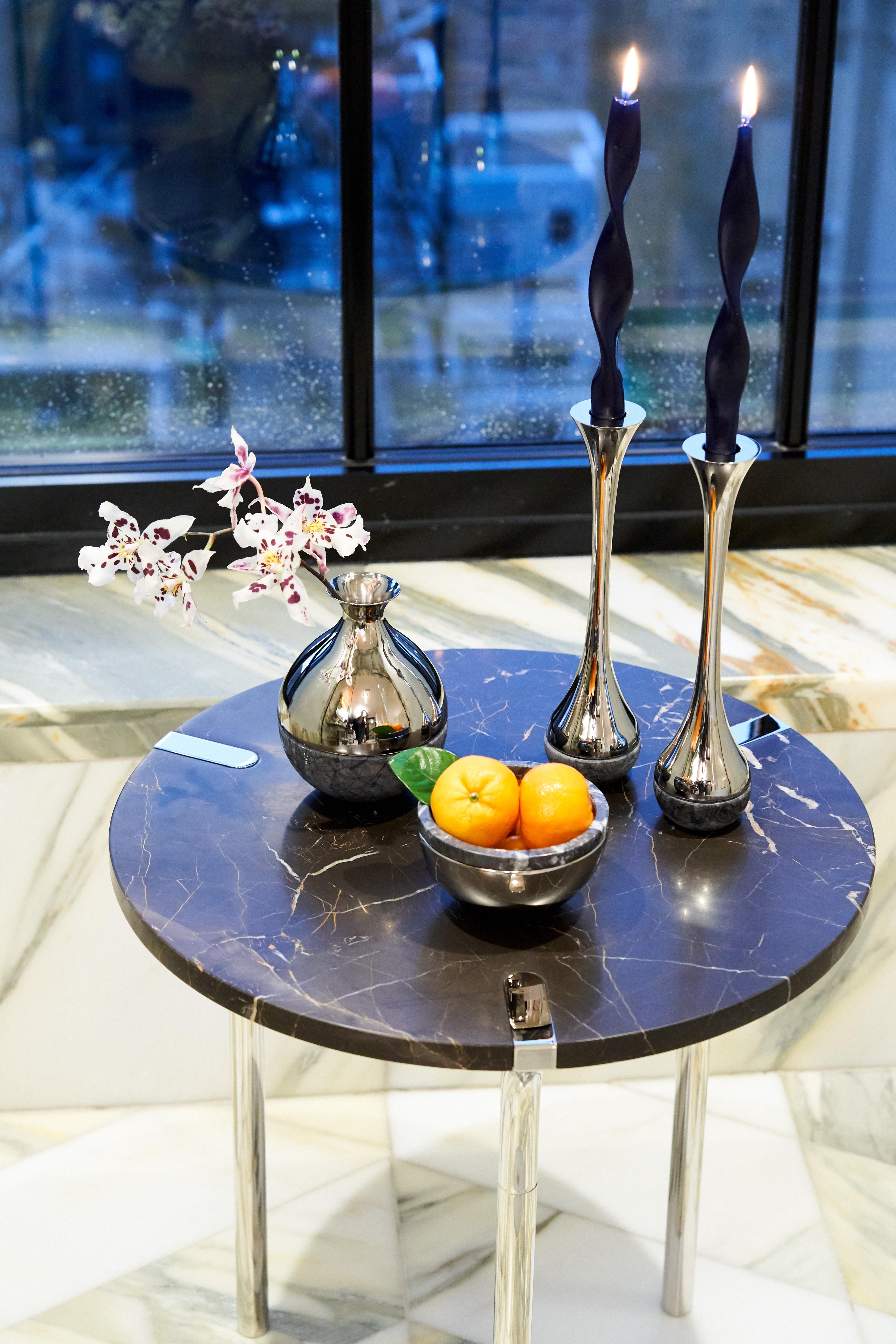 Dual Bud Vase in Marble and Polished Gold Metal by ANNA New York at