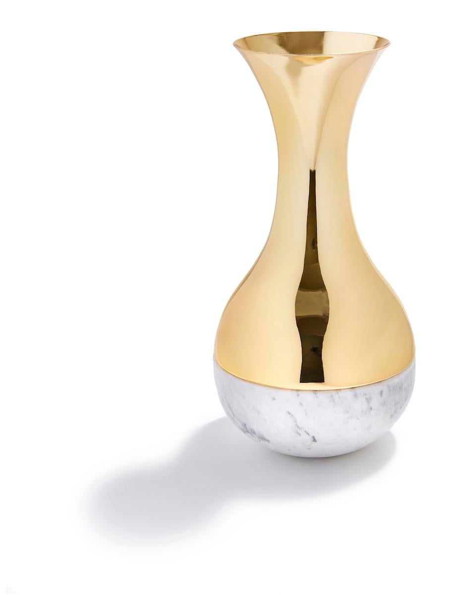 Chinese Dual Vase in Marble and Polished Gold Metal by ANNA New York