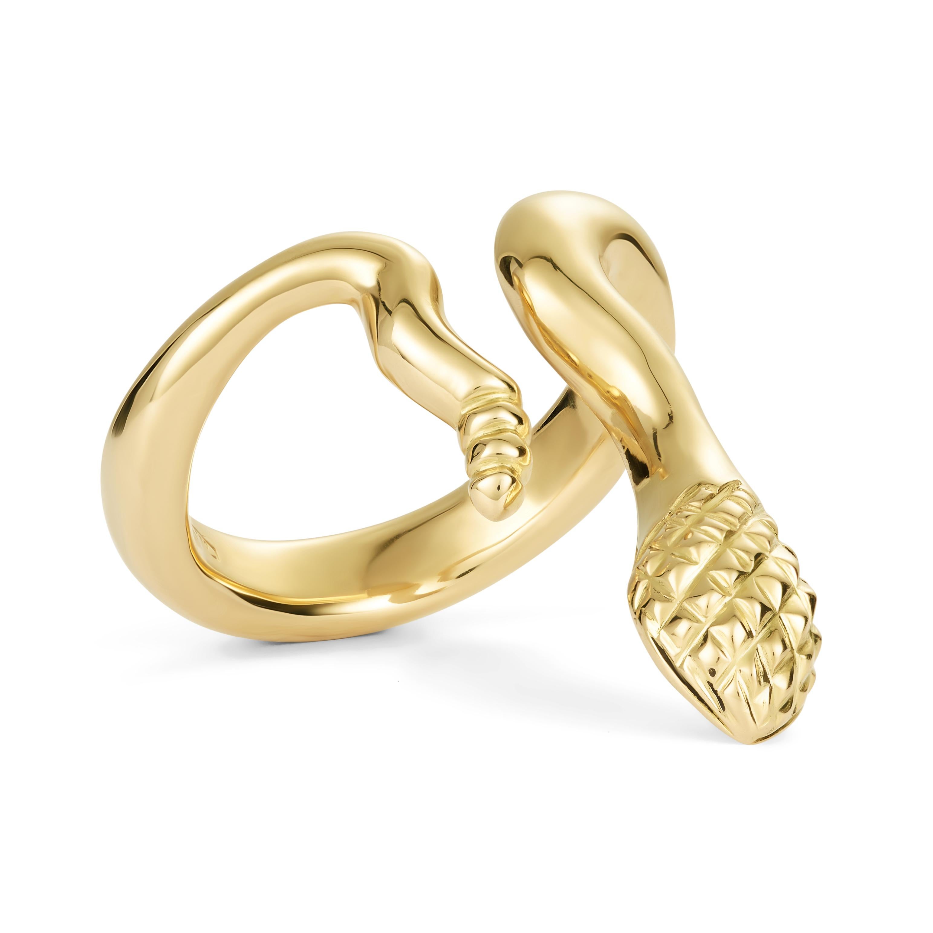For Sale:  Dubini Serpentis Snake 18k Yellow Gold Ring 2
