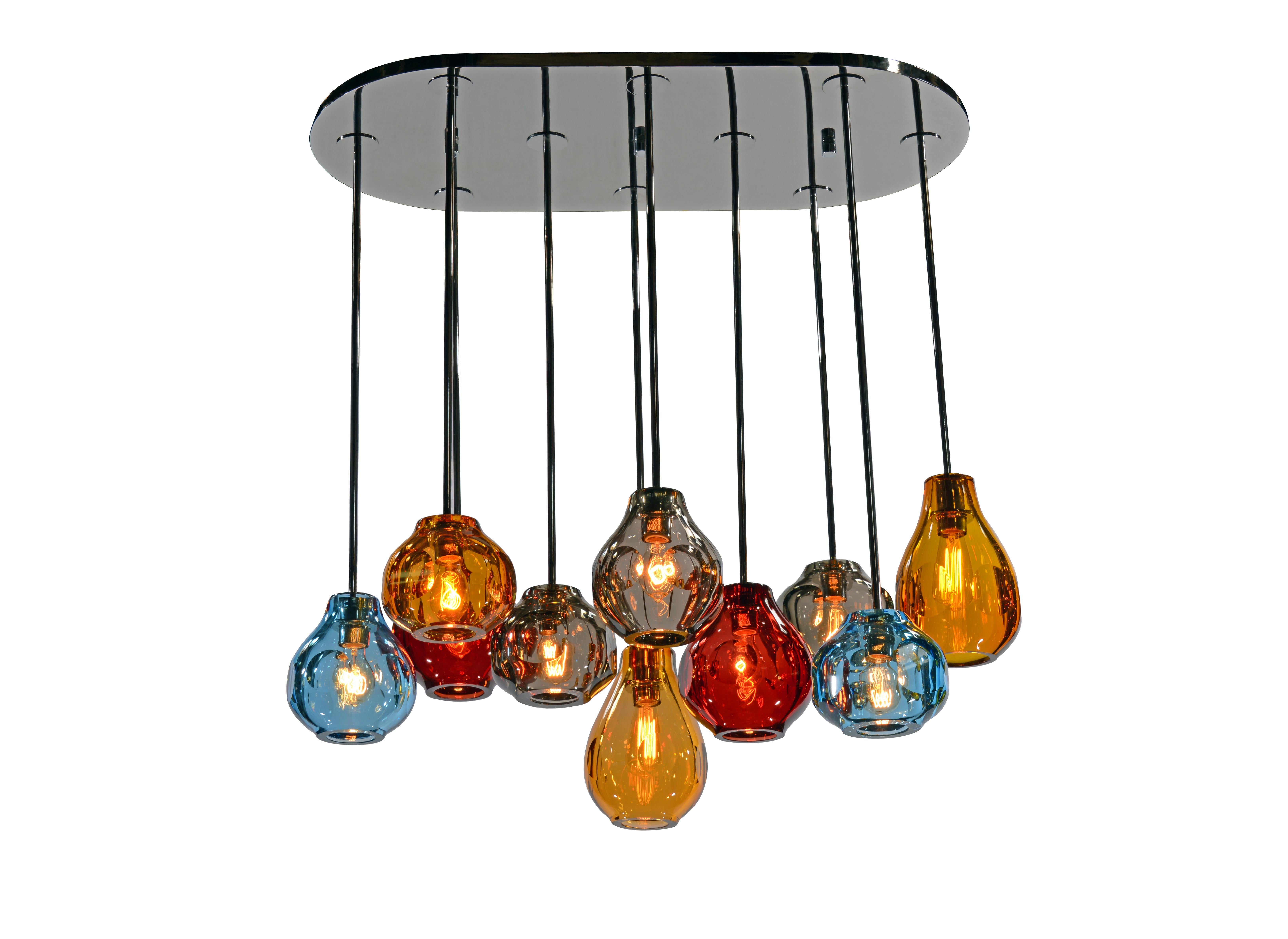 Abat-jour en cristal soufflé individuellement à la main avec des facettes polies au diamant dans CINQ styles de couleurs. Mélangez et associez les designs et les couleurs en fonction de votre inspiration, de votre maison et de votre vie.

Chaque