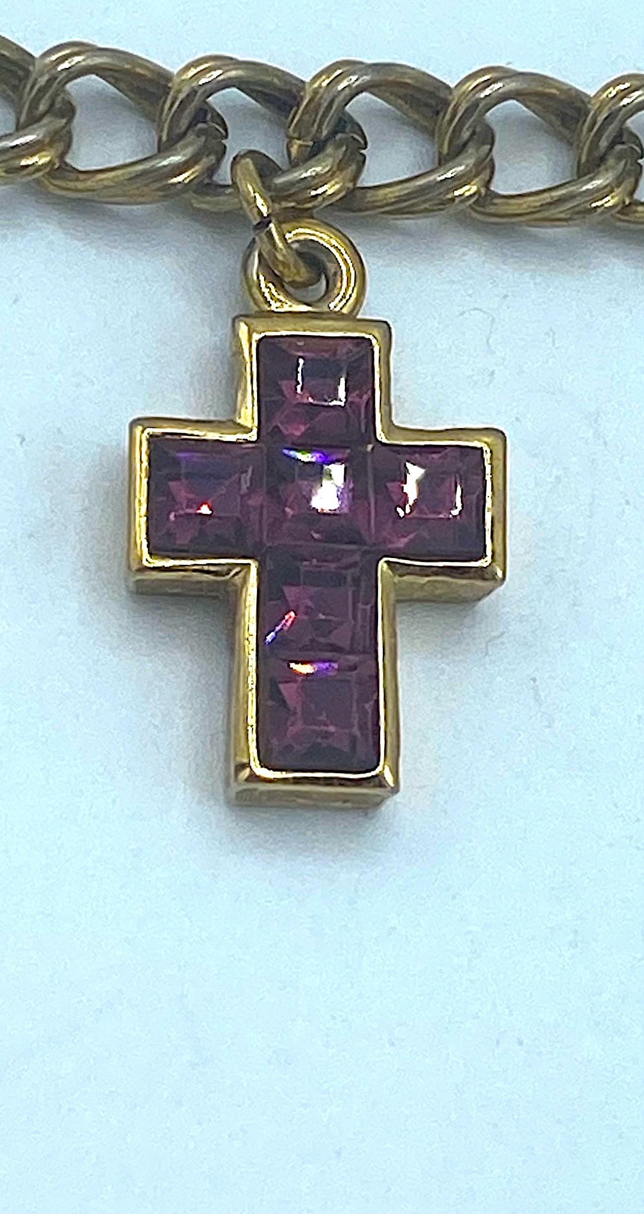 Duchess of Windsor Jeweled Gold Cross Replica Charm Bracelet In Excellent Condition In New York, NY