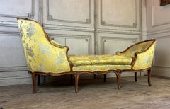 Duchesse En Bateau, Chaise Longue, Louis XV, Yellow silk, 18th century