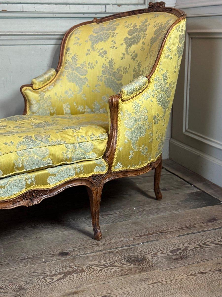 Bois Chaise longue duchesse de Bateau, Louis XV, soie jaune, 18ème siècle en vente