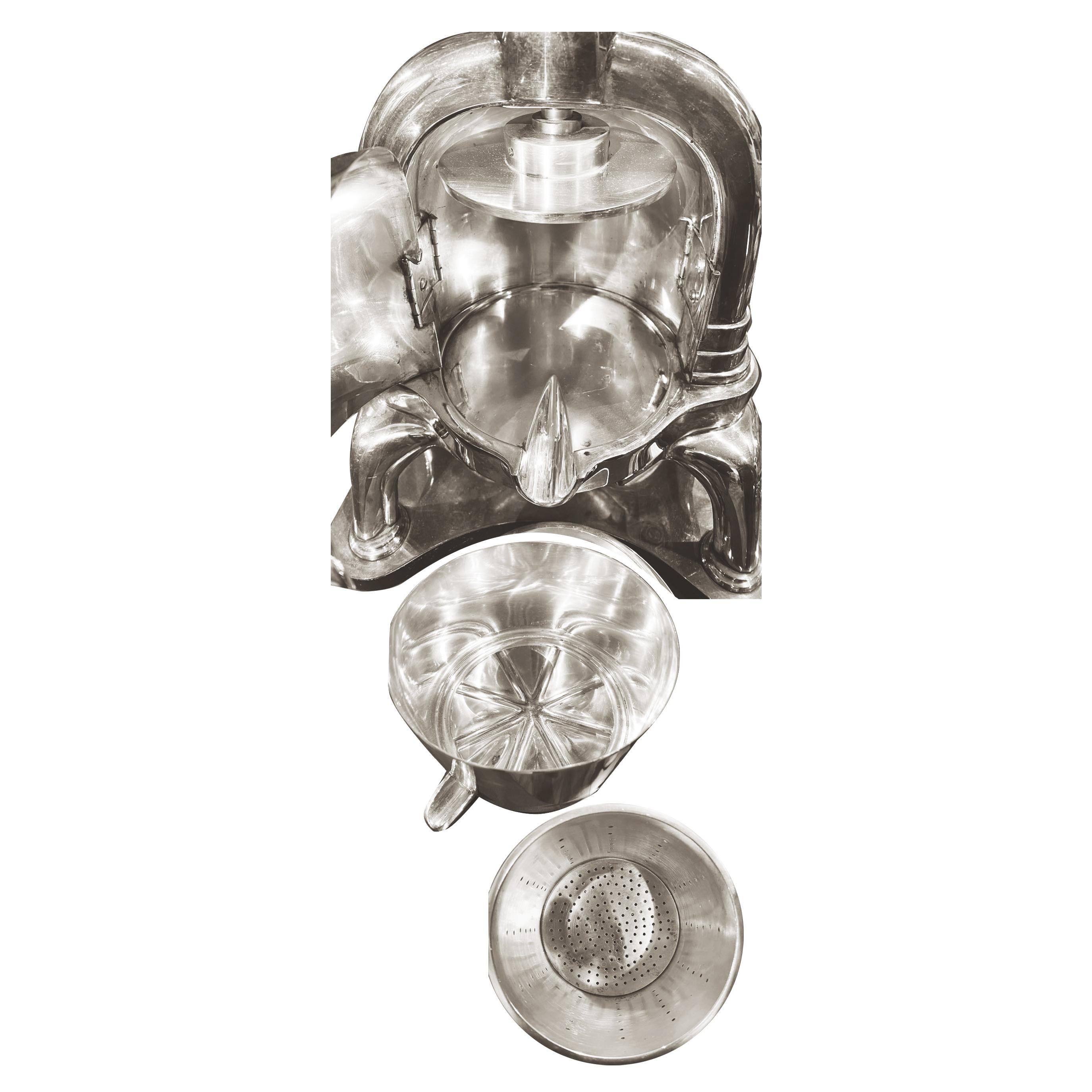 French Duck Press High Quality Silvered bronze beginning of 20 century