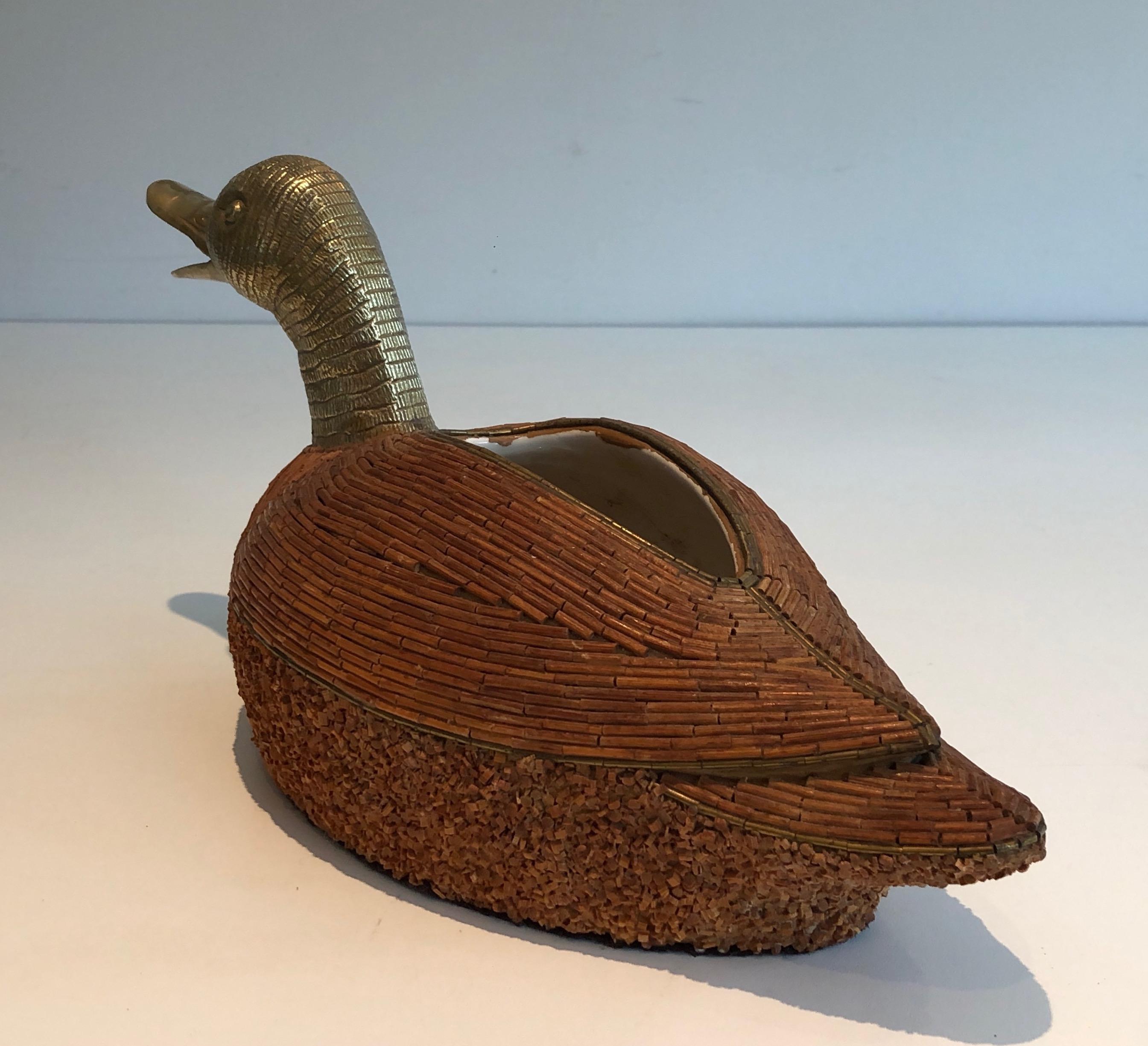Duck Vide-Poche in Ceramic and Brass. Circa 1970 For Sale 4