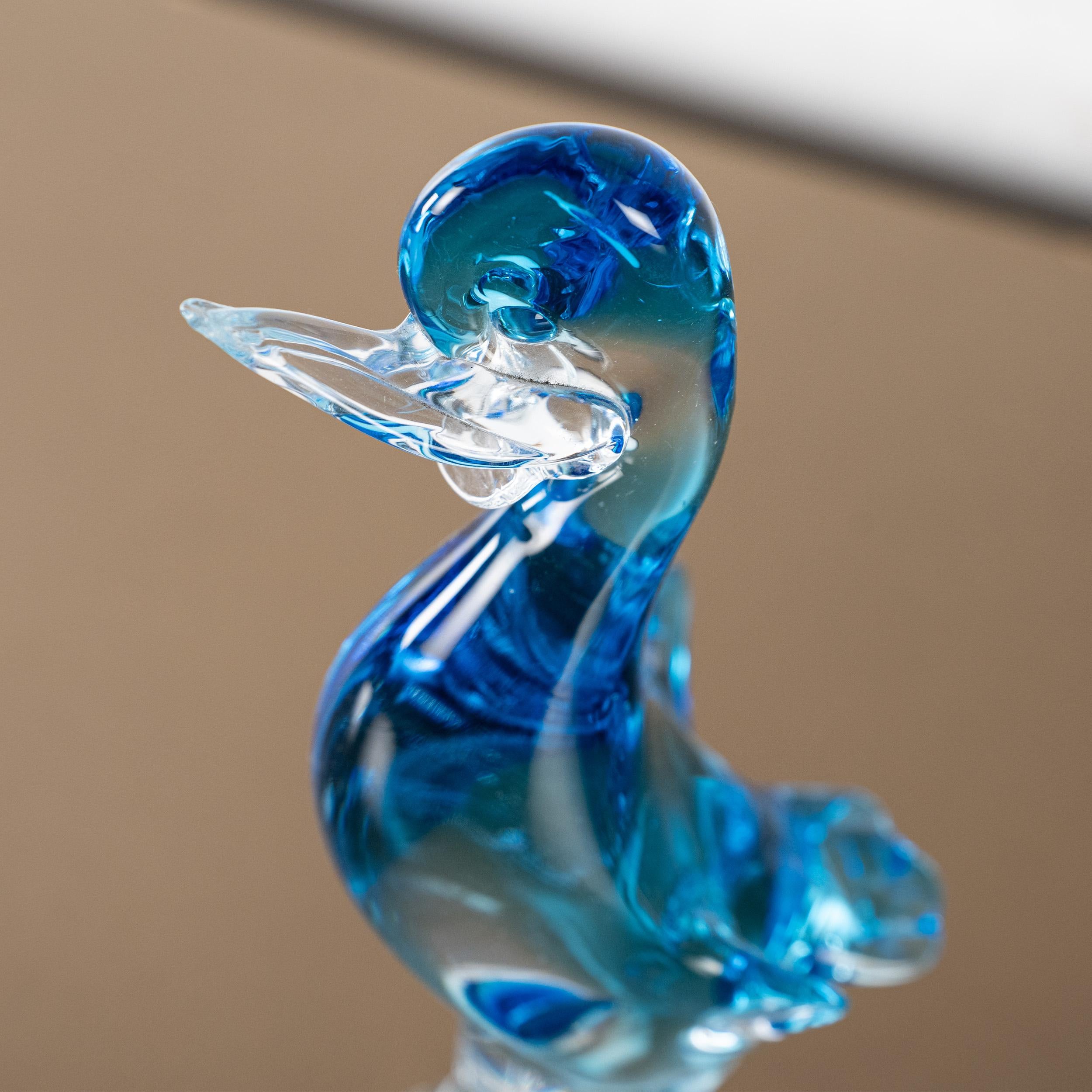 Duckling bird Sculpture in Blue Murano glass with crystal base, Italy in stock In Good Condition For Sale In Venezia, IT