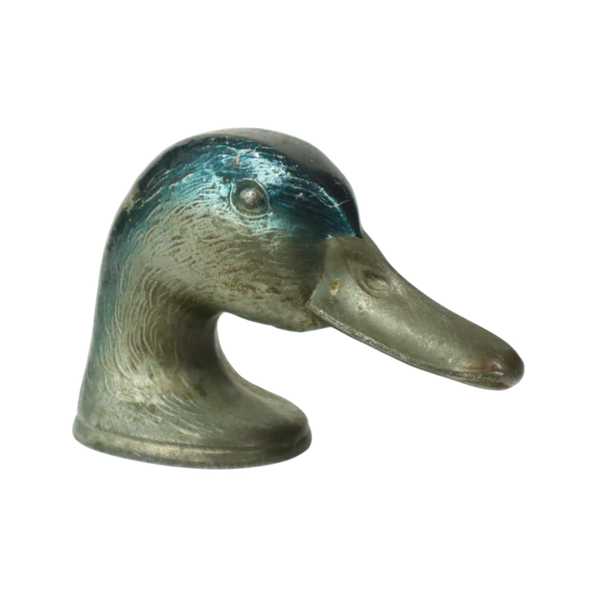 Ducky Paris Flaschenöffner Messing Zinn Collectible Bar Artikel 1940er Jahre im Zustand „Gut“ im Angebot in Poperinge, BE