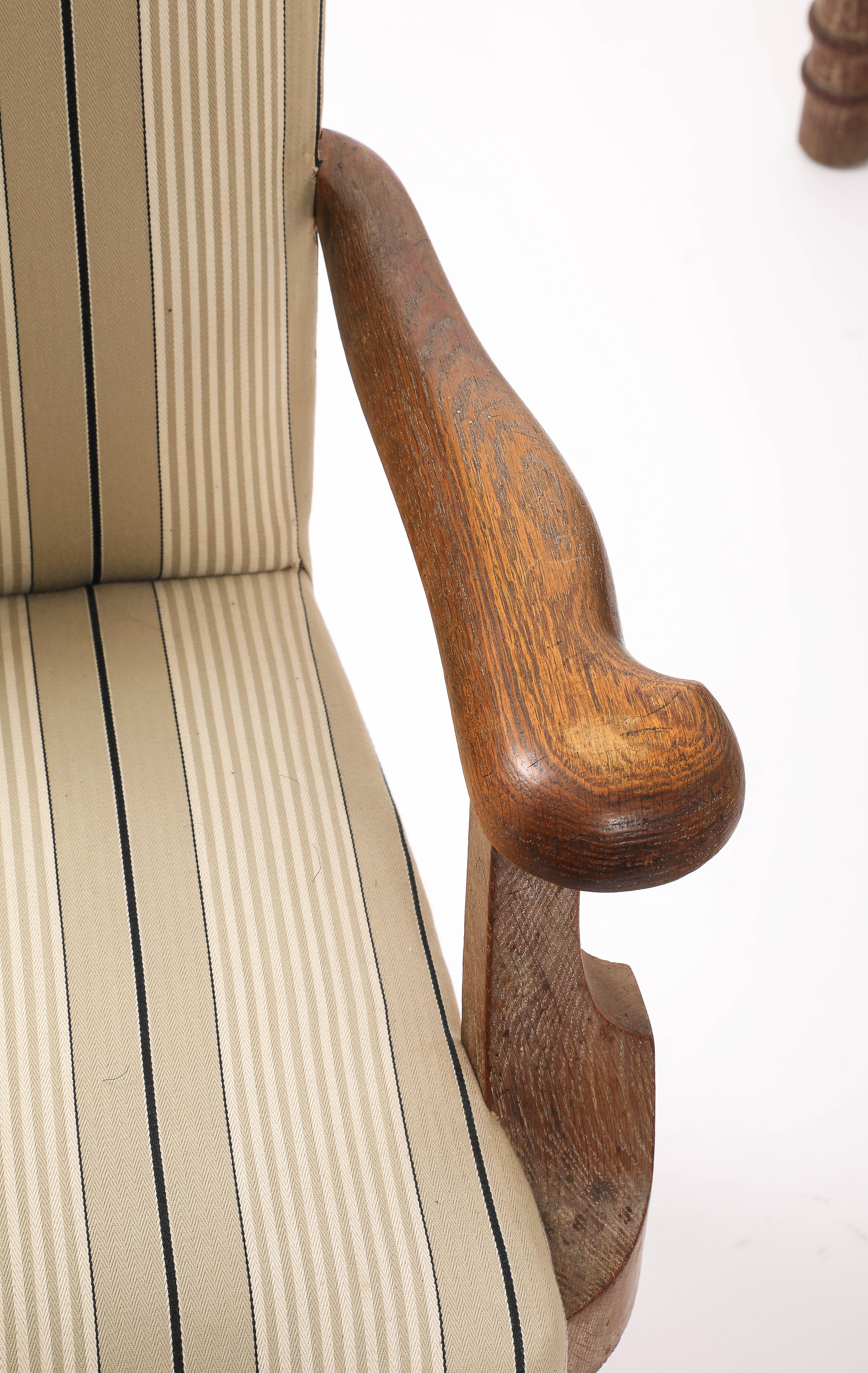 Sillones neoclásicos Dudouyt, Francia Años 40 Tallado en venta