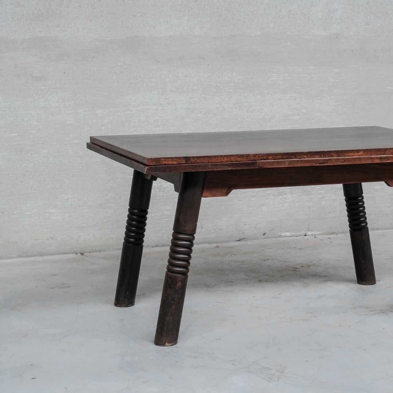Table de salle à manger Art déco française en chêne de style Dudouyt Bon état - En vente à London, GB
