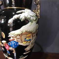 Vase Chinoiserie à glaçure noire Dudson, motif d'euterpe, vers 1875