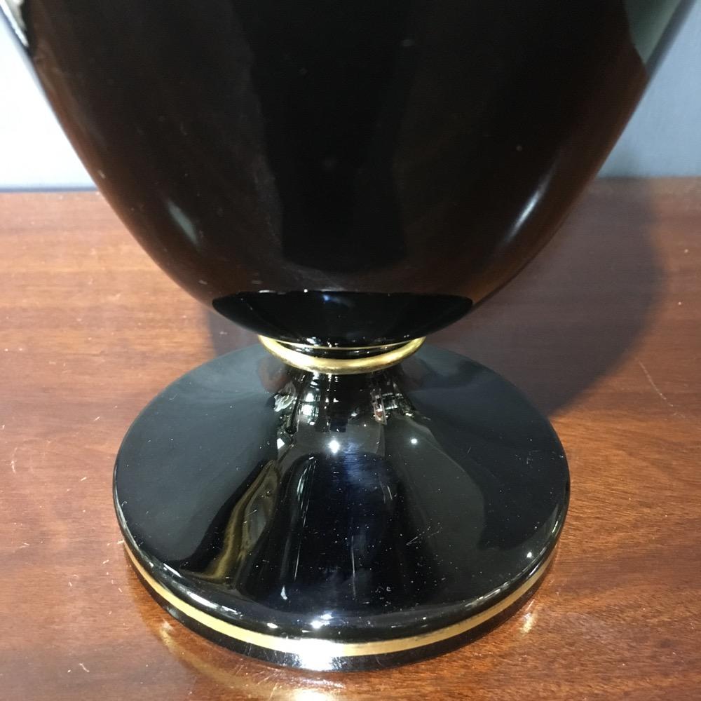 Dudson Black Glaze Chinoiserie Vase, Euterpe Pattern, circa 1875 For Sale 3