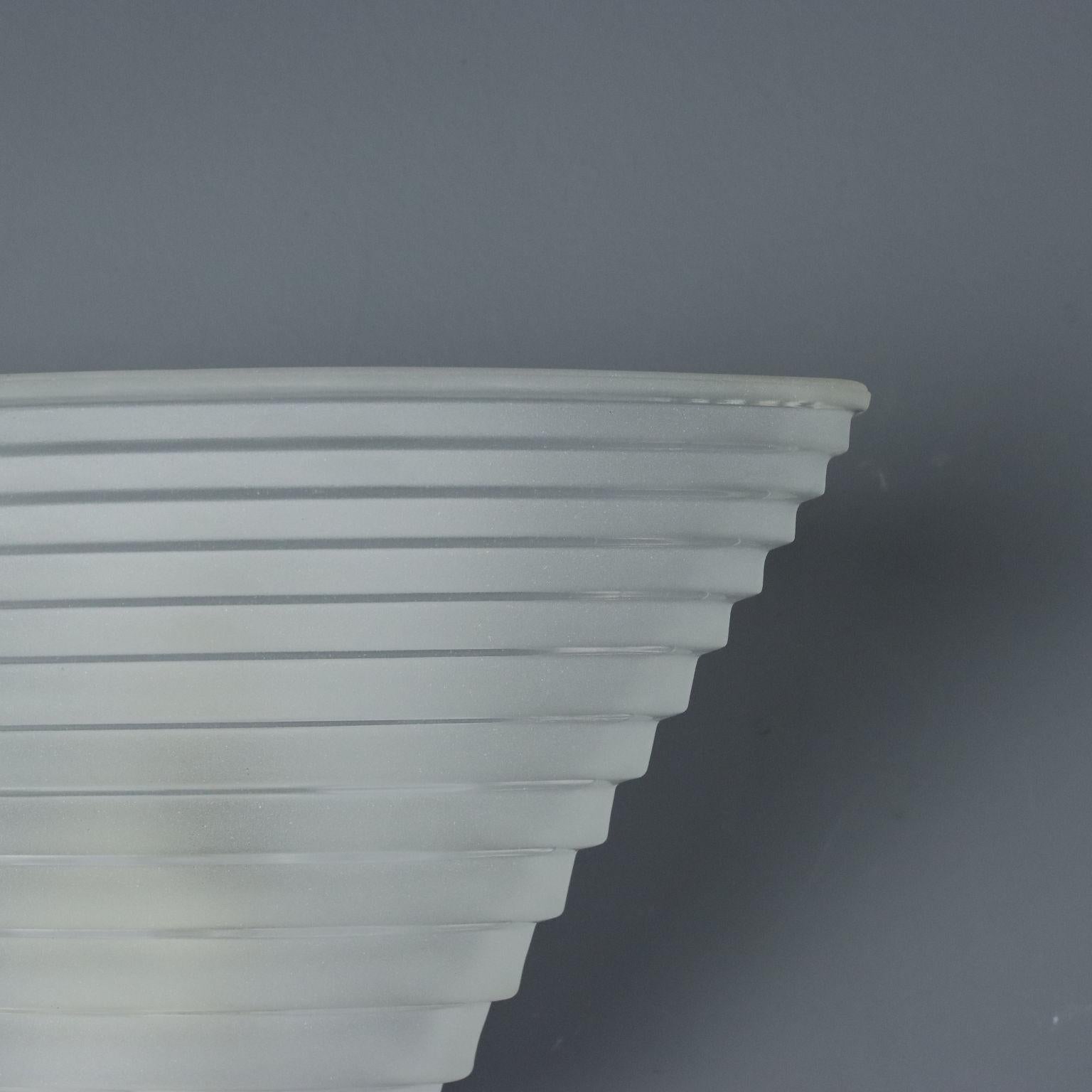 Dos apliques 'Pergamo 30' Artemide Design by Angelo Mangiarotti años 80 Metal en venta
