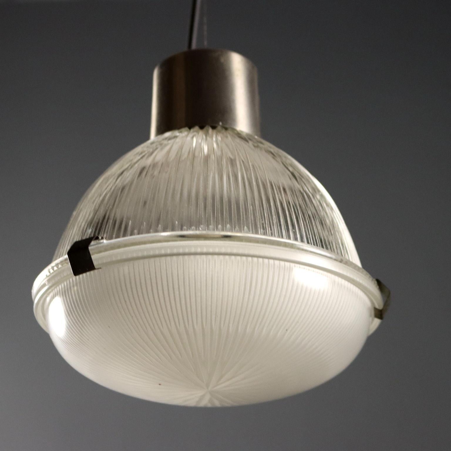 Due Lampade anni '60 Oluce Design di Tito Agnoli in vendita 1