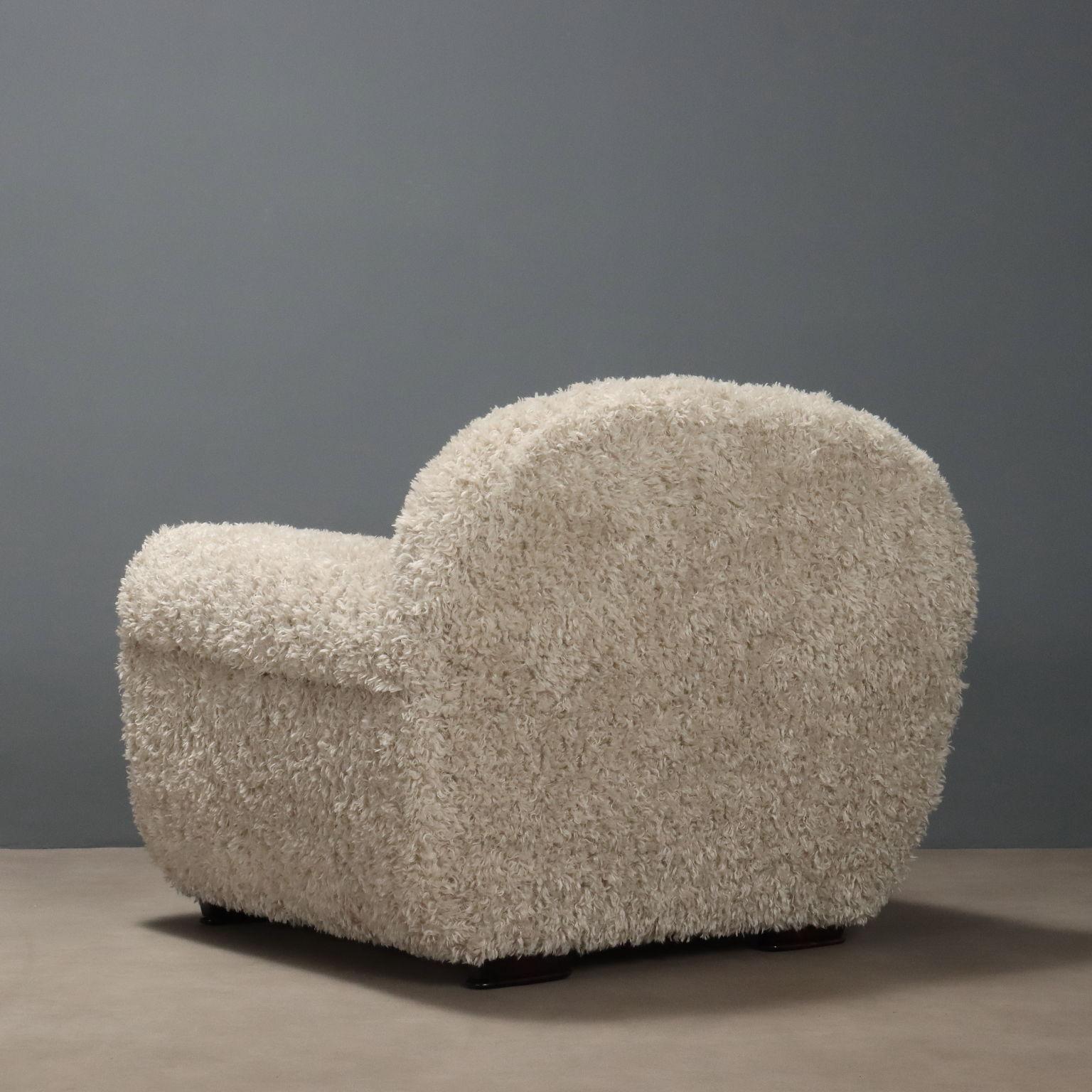 Due Poltrone Anni '40 '50 bianche con tessuto rifatto en vente 3