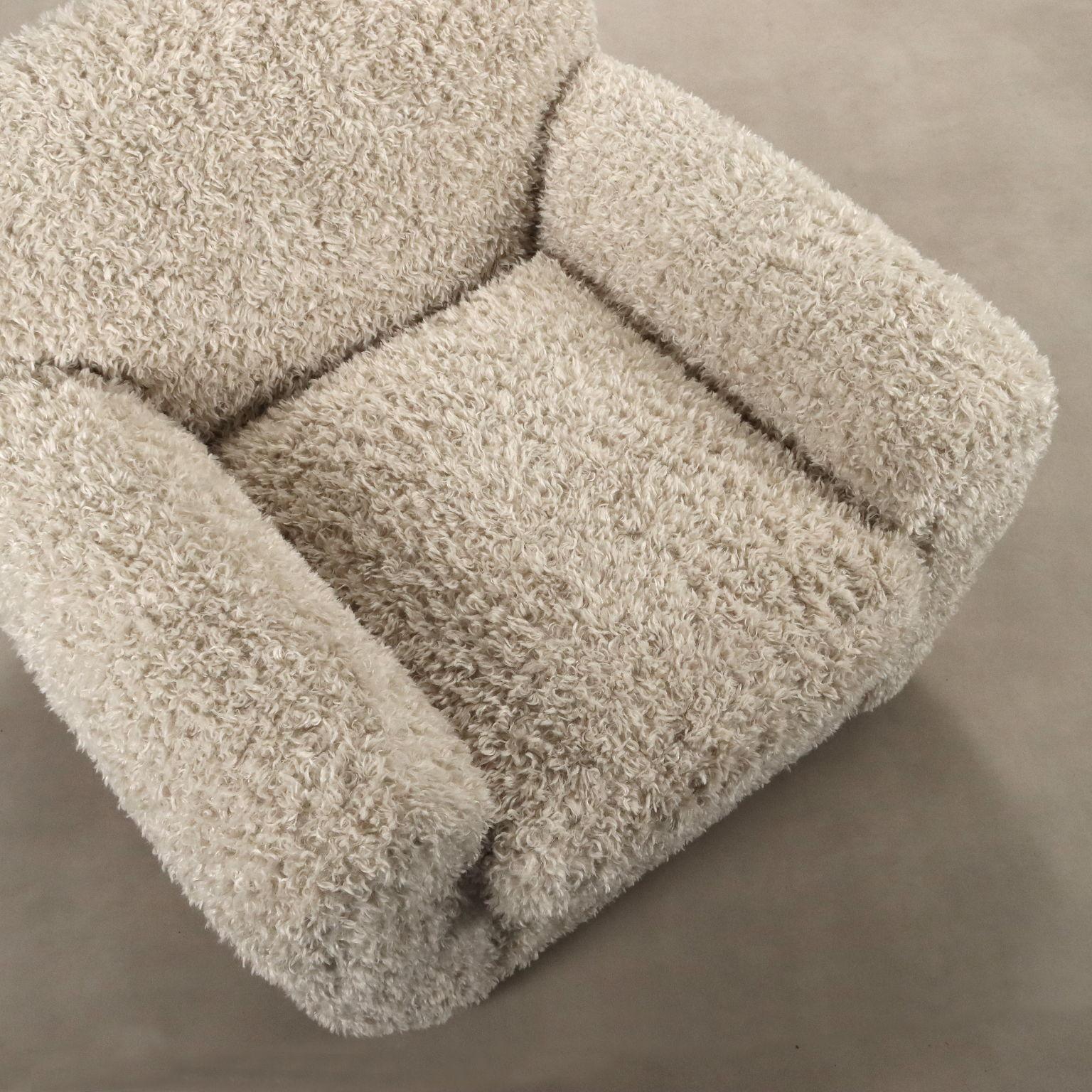 Due Poltrone Anni '40 '50 bianche con tessuto rifatto en vente 1