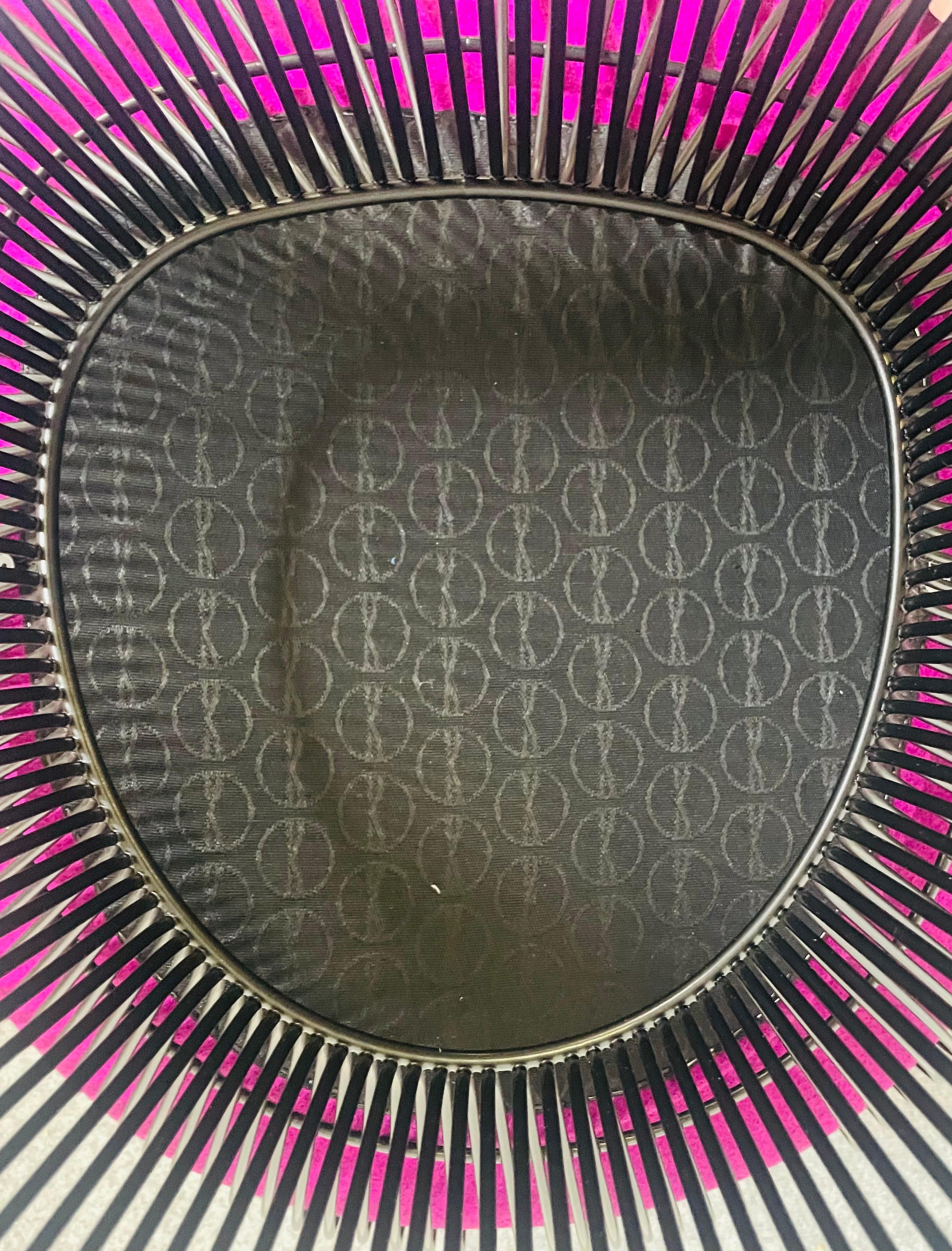 Due poltrone Warren Platner per Knoll en venta 3