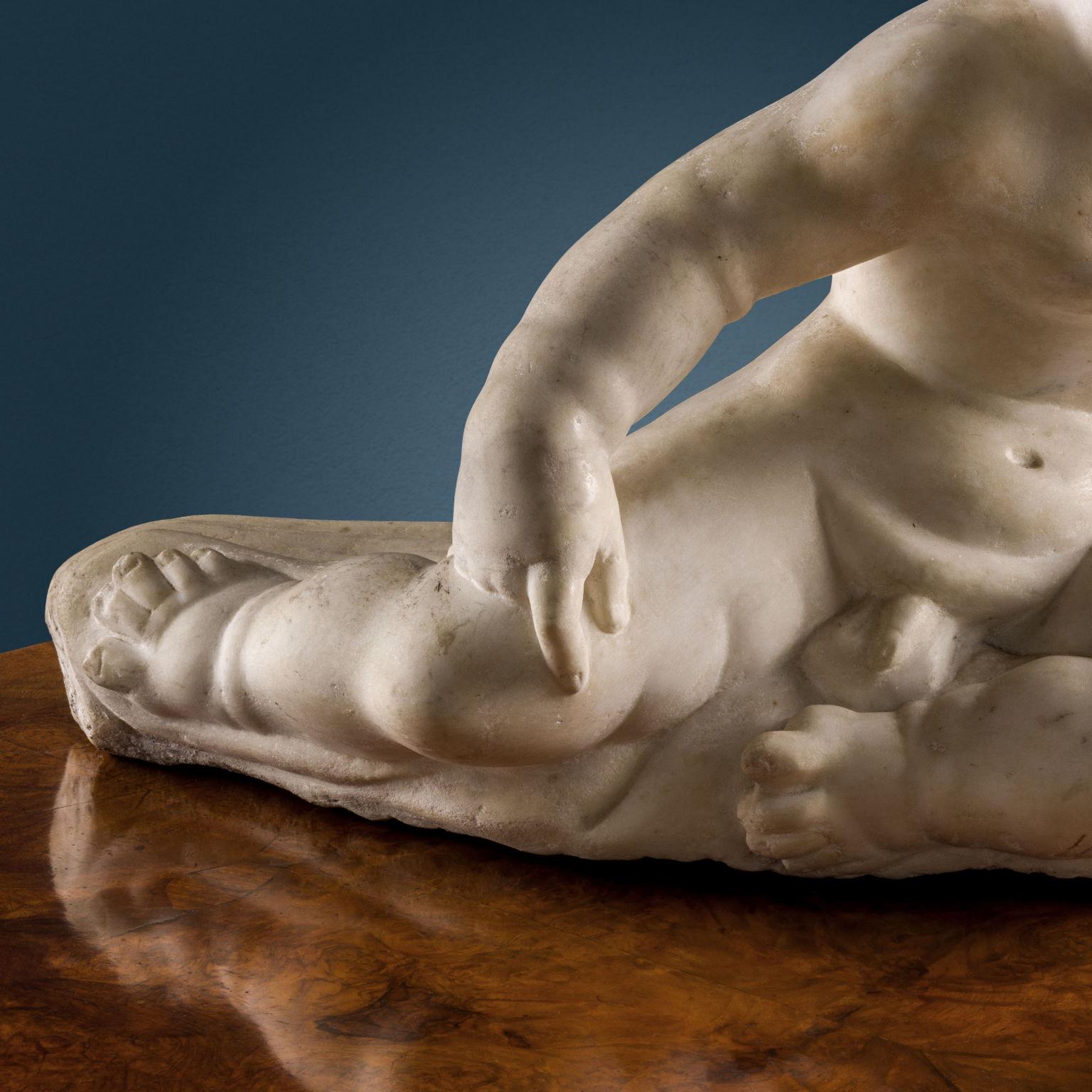 Two Putti, c. 1640-1650. Giovanni Pietro and Carlo Carra (workshop of) In Excellent Condition For Sale In Milano, IT