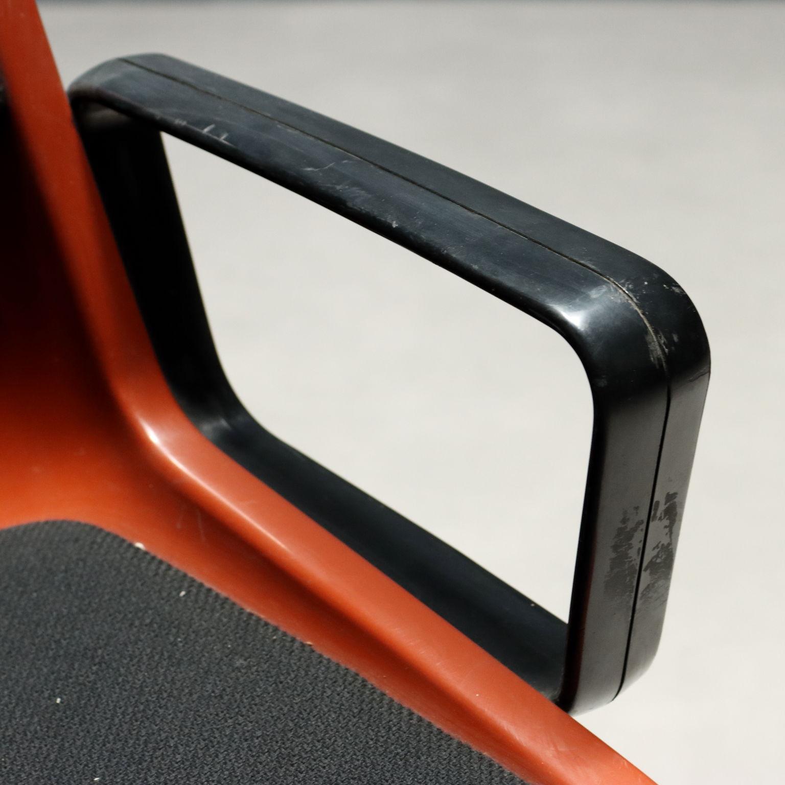 Late 20th Century Deux chaises 'Modus' par Osvaldo Borsani pour Tecno 1980 en vente