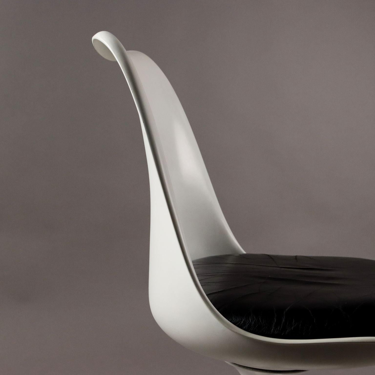 Due Sedie 'Tulip' di Eero Saarinen per Knoll, Anni 70-80 In Good Condition For Sale In Milano, IT