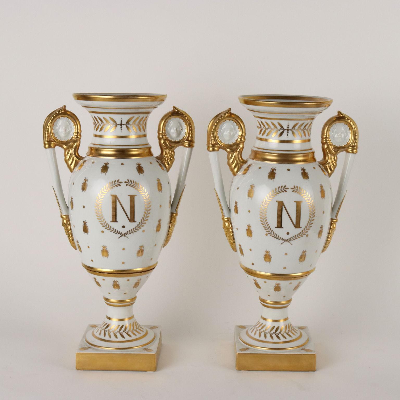 Due Vasi Porcellana Napoleone III Francia, 1800er Jahre im Angebot 3