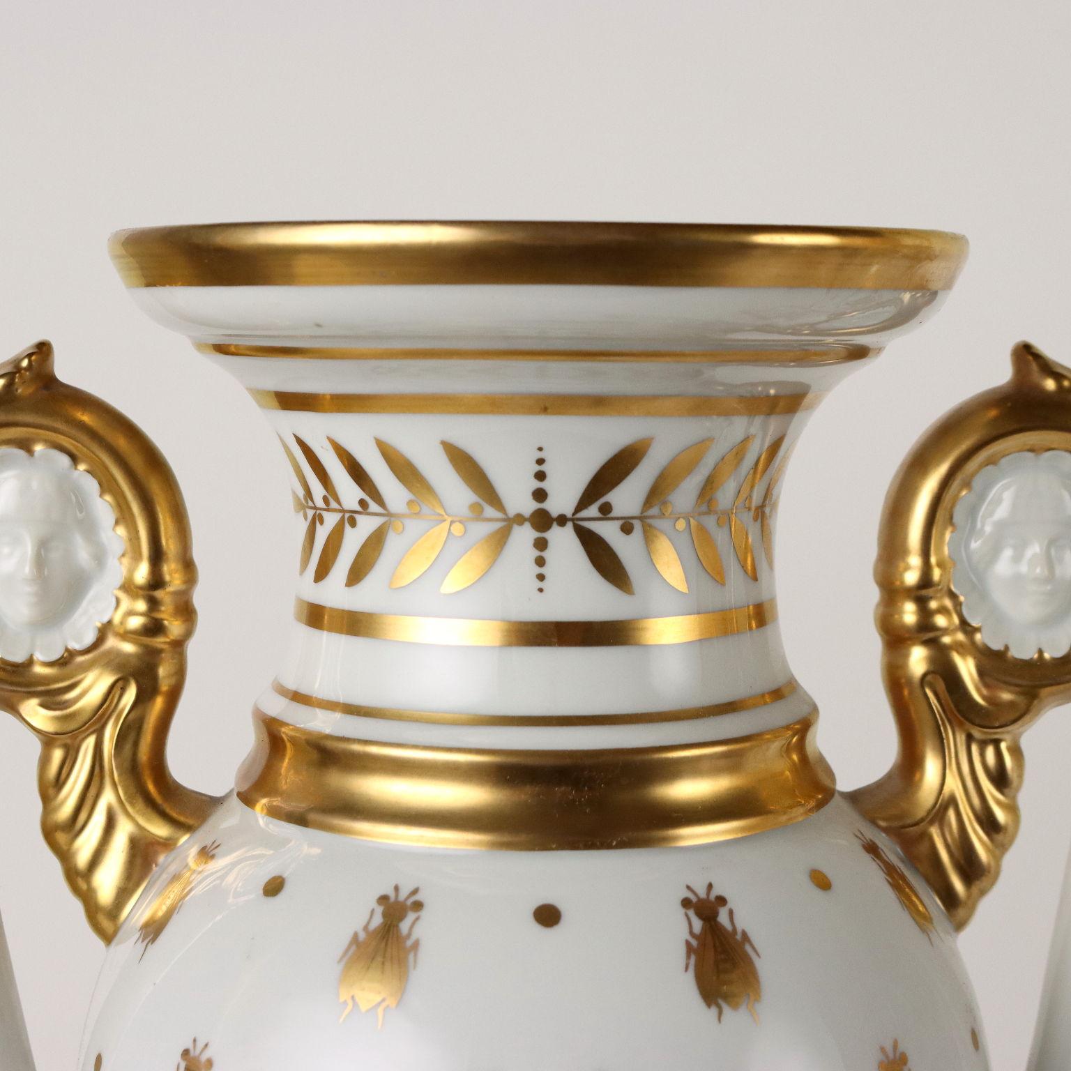 French Due Vasi Porcellana Napoleone III Francia, 1800s For Sale