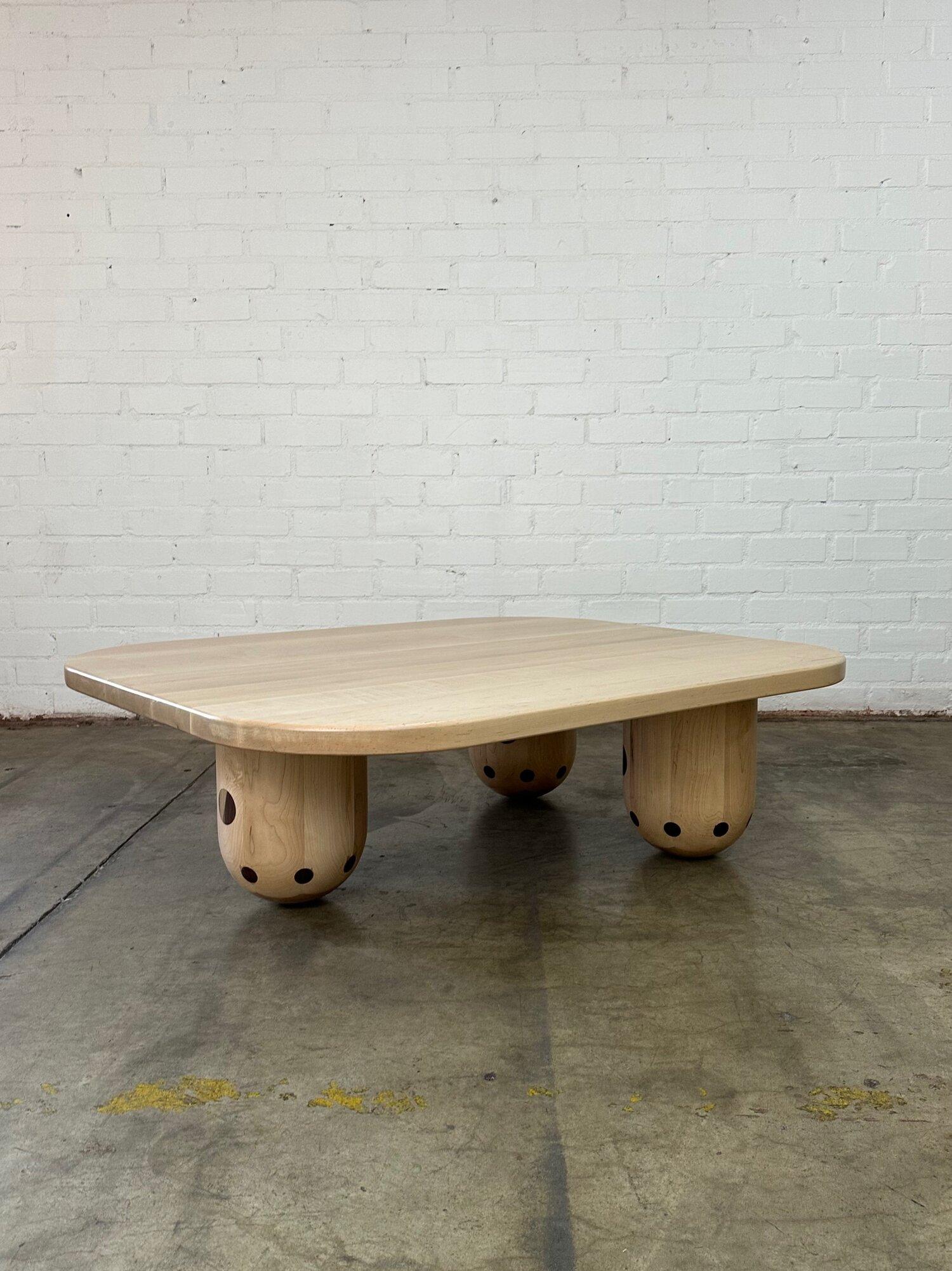 Dug trio coffee table For Sale 5