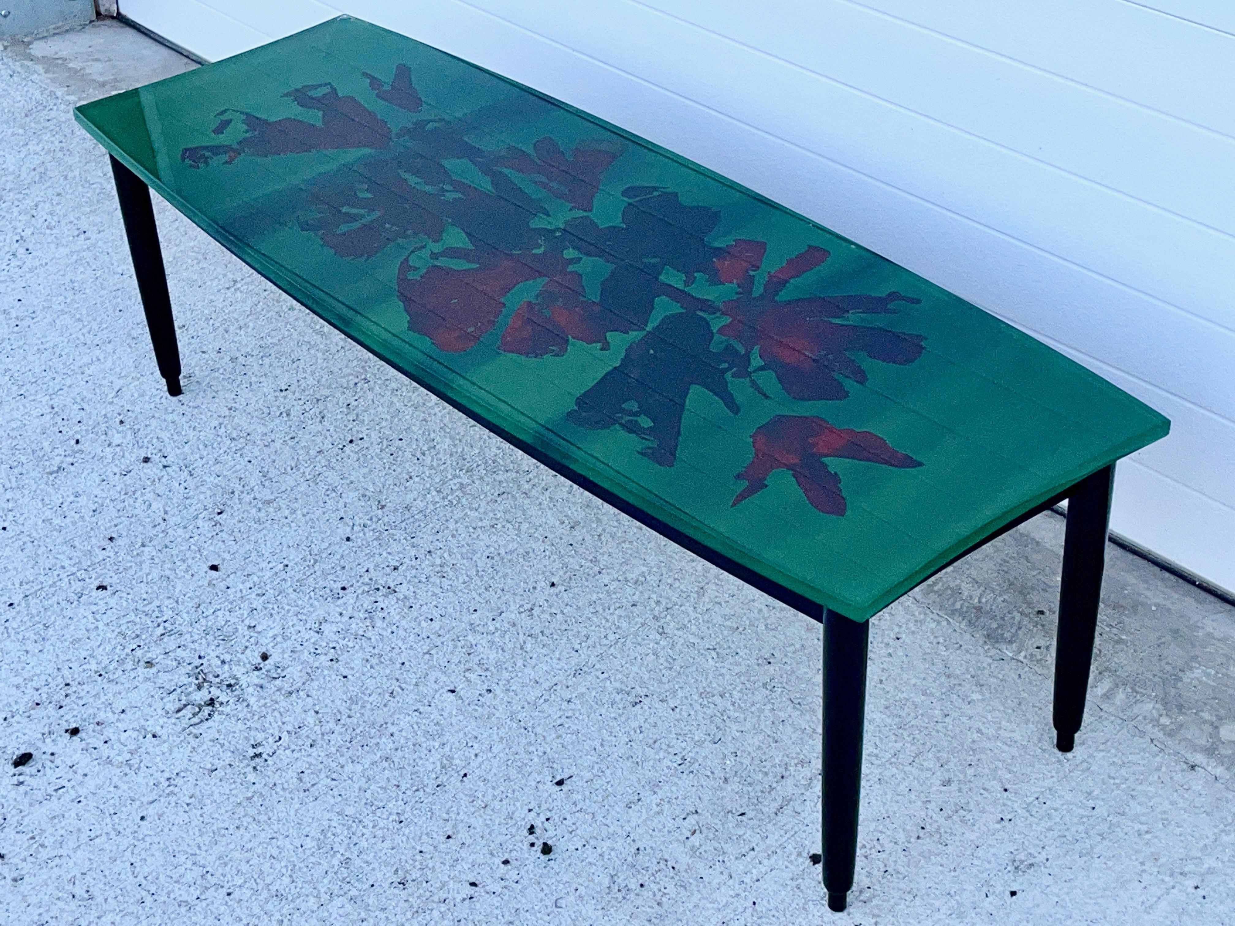 Mid-20th Century Duilio 'Dubé' Barnabe Reverse Painted Glass Top Cocktail Table for Fontana Arte For Sale