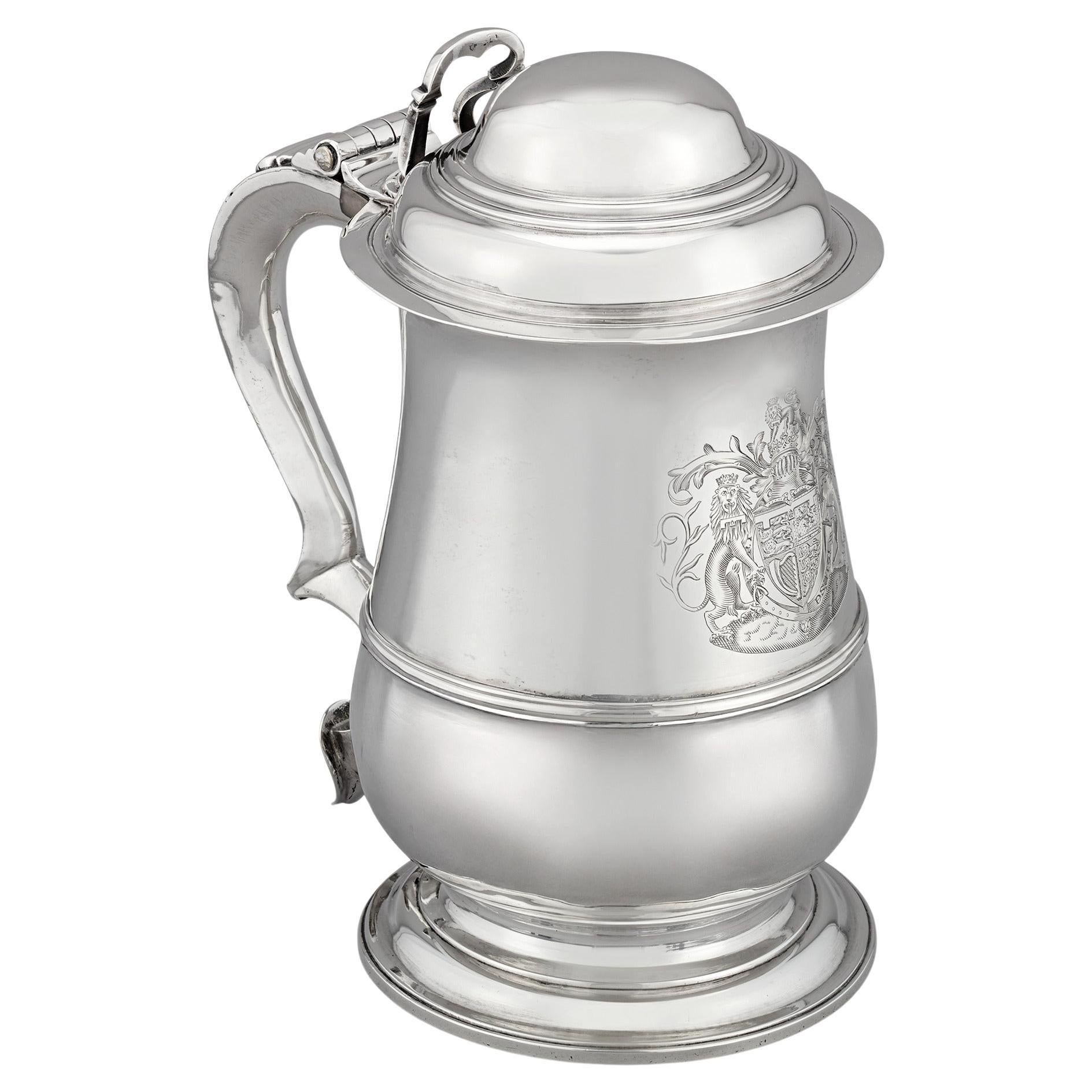 Tankard géorgien du duc et de la duchesse de Windsor par Thomas Wallis en vente