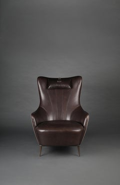 Silla Duke Wingback by Madheke