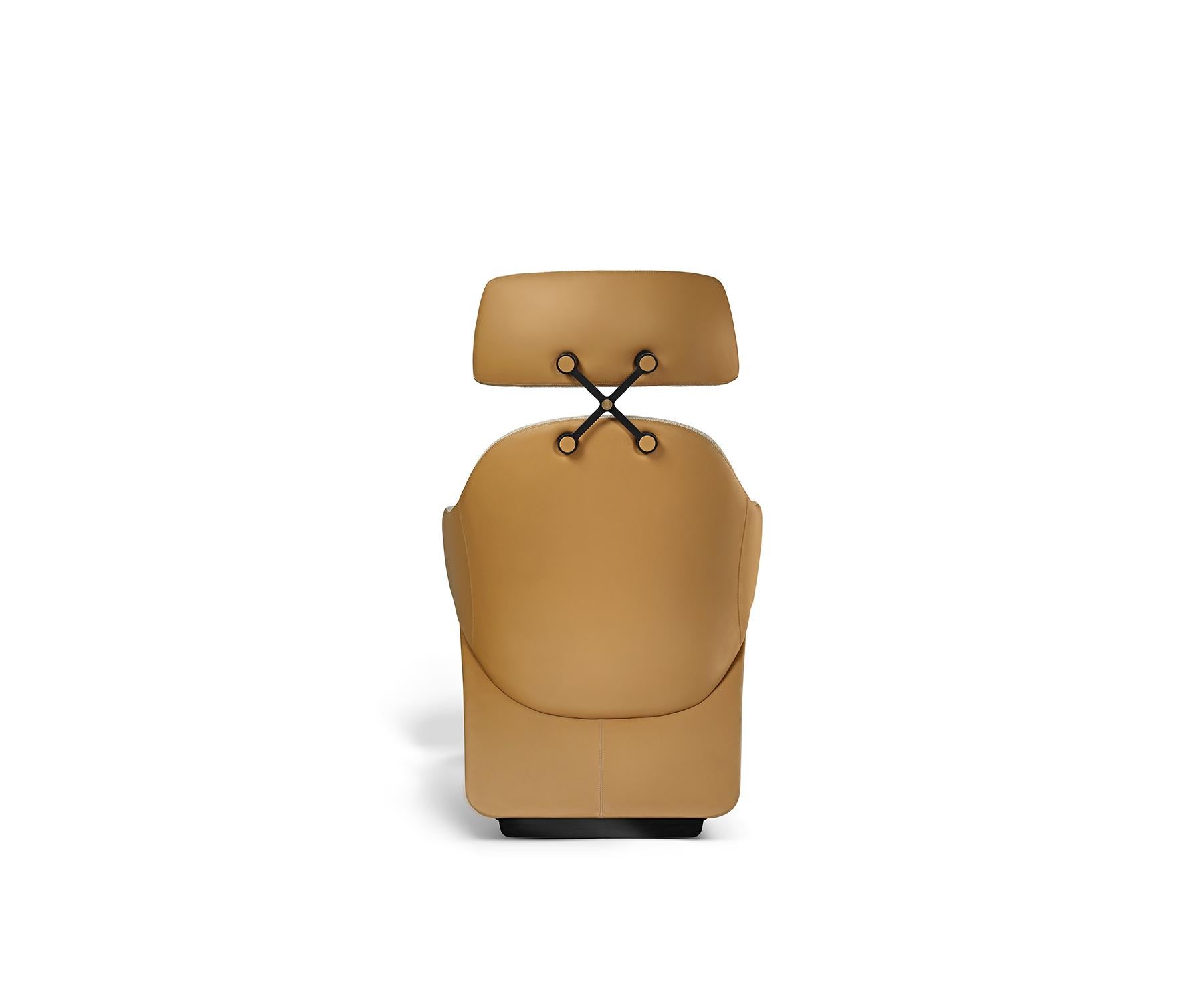 Duma Lounge Chair by Madheke Indio en venta