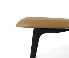 Duma Foot Rest by Madheke