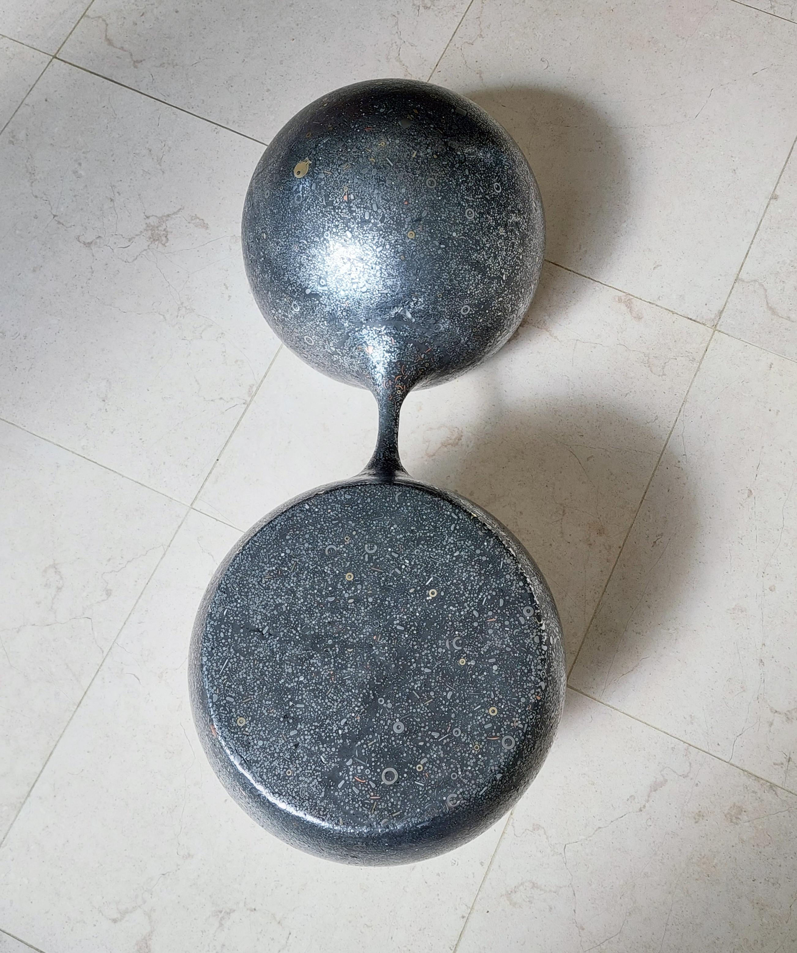 Table basse sculpturale Dumbell / Sculpture / Objects for Objects en vente 6