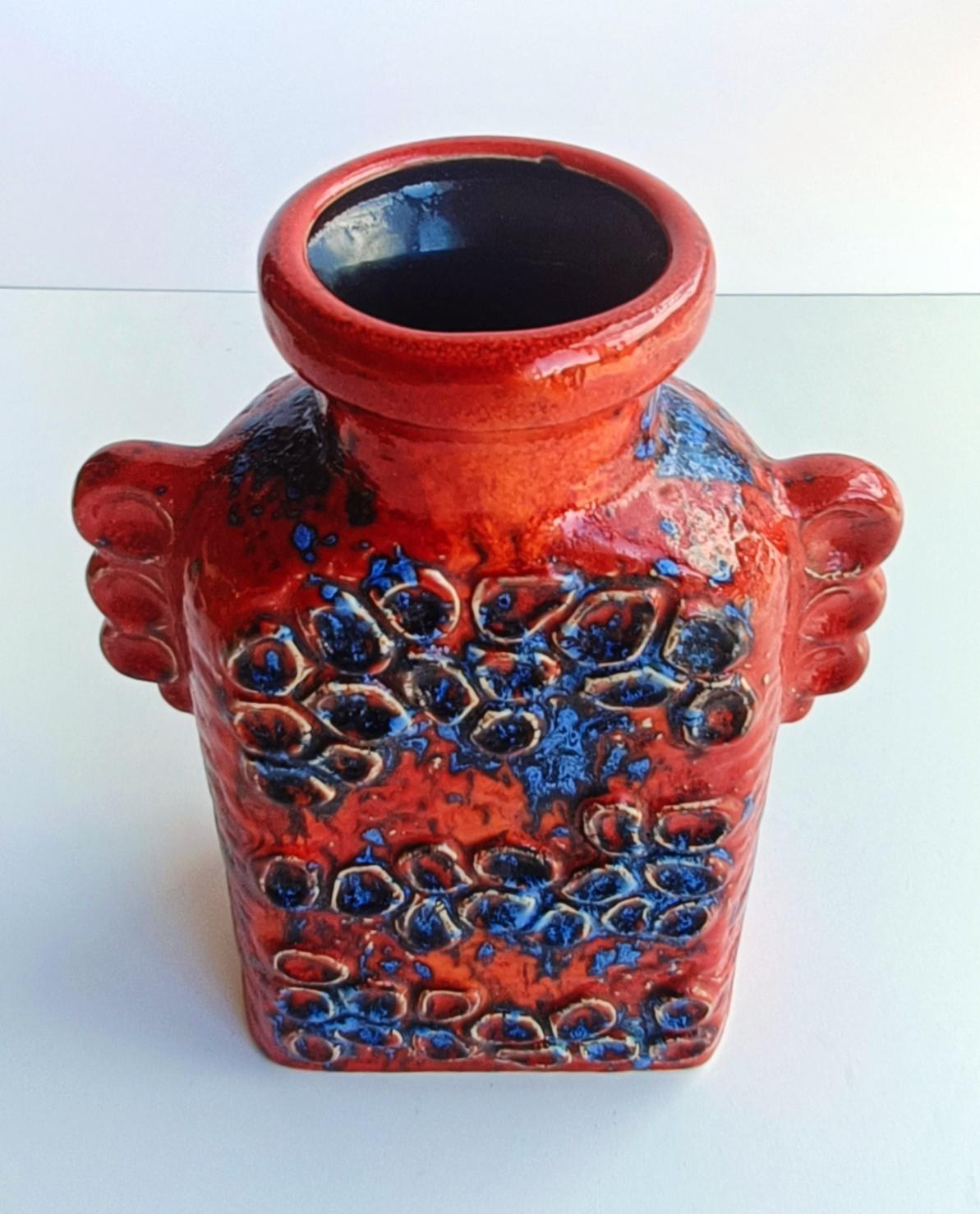 Dümler & Breiden Domino Decor West Germany Ceramic Vase In Excellent Condition In Valencia, VC