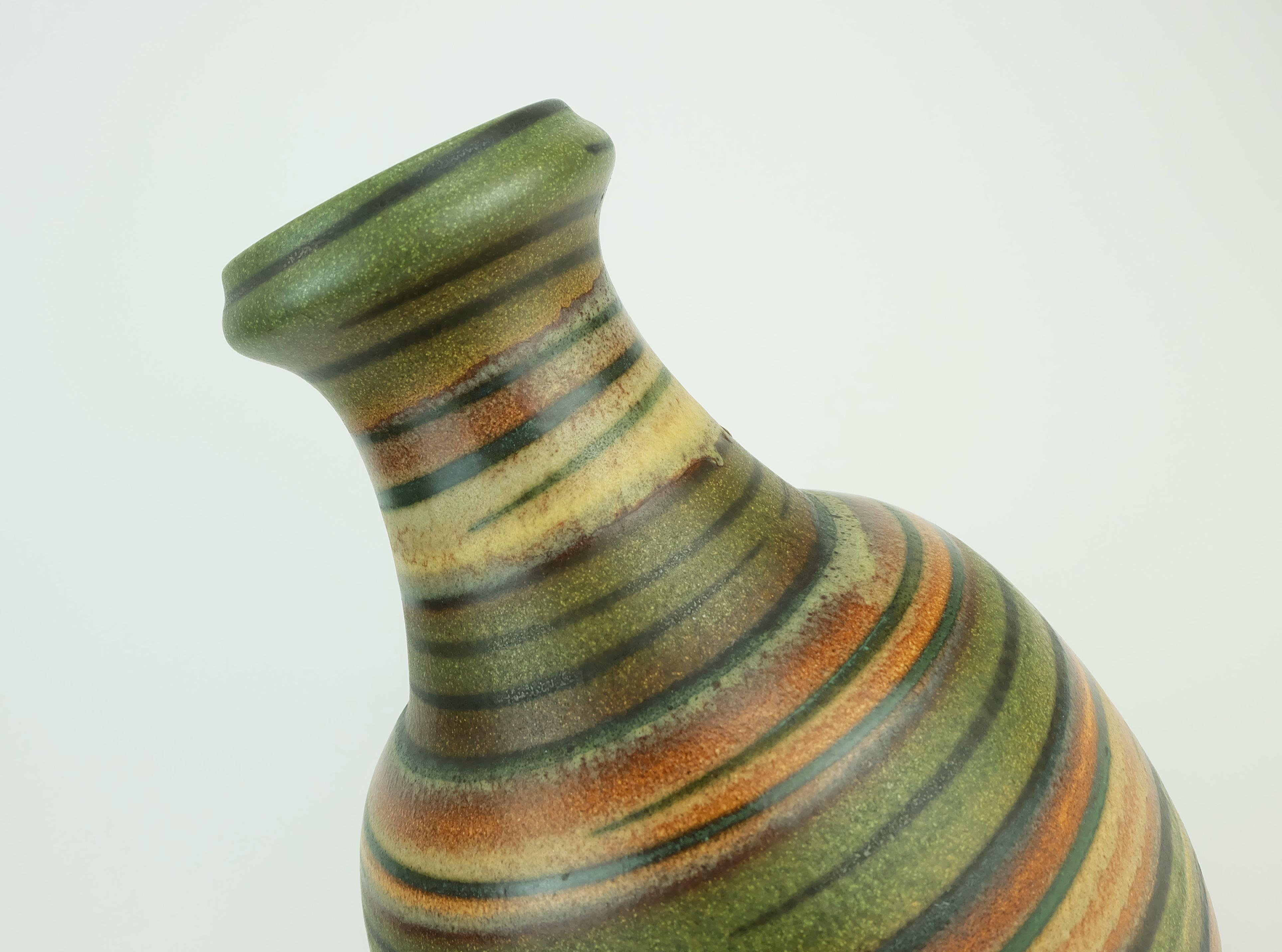 Mid-Century moderno Vaso in ceramica di metà secolo di dumler & breiden Model No. 476/32 a righe deKor 1960 in vendita