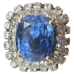 Dunaigre Certified 8.50 Carat Blue Sapphire Ceylon Sapphire Diamond Ring