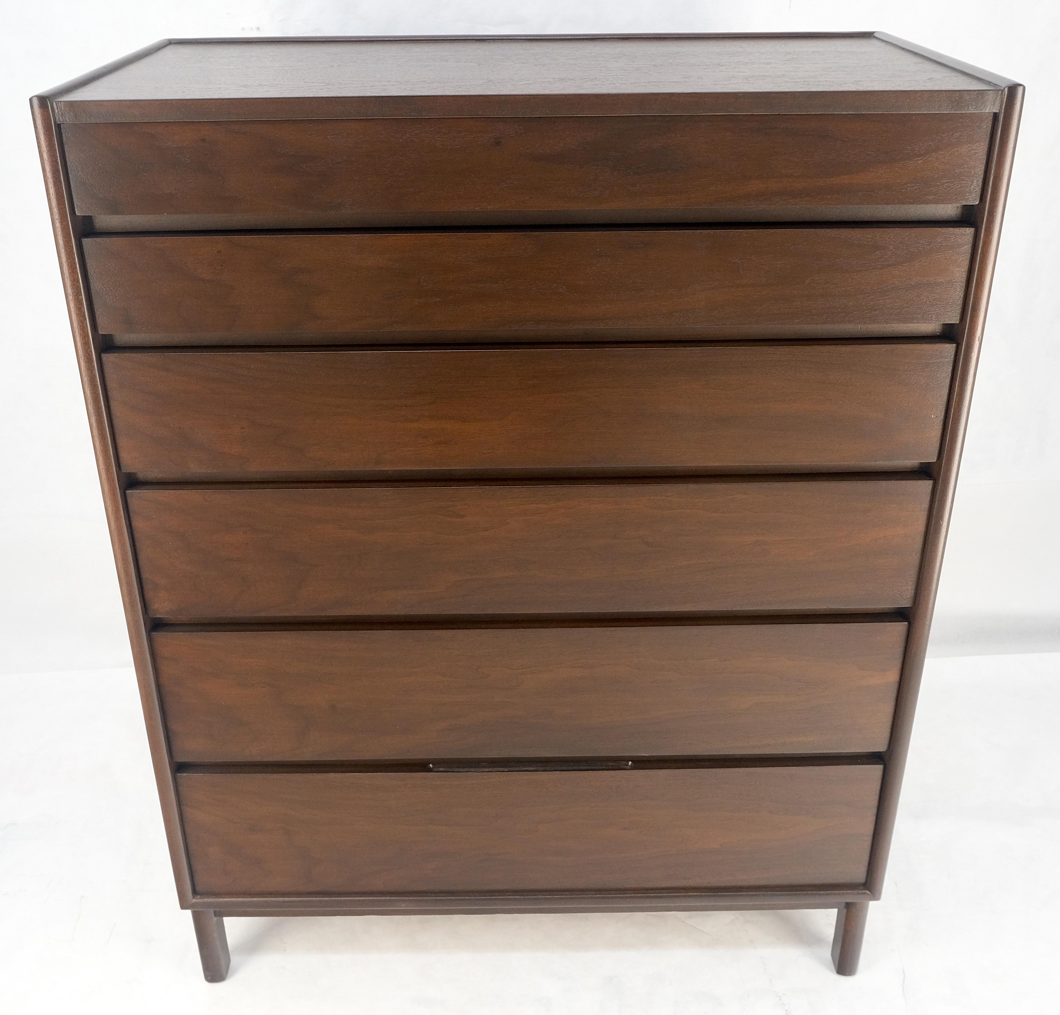 ¡Dunbar Cómoda Pecho Alto 6 Cajones Nogal Oscuro Mid Century Modern MINT! en venta 10