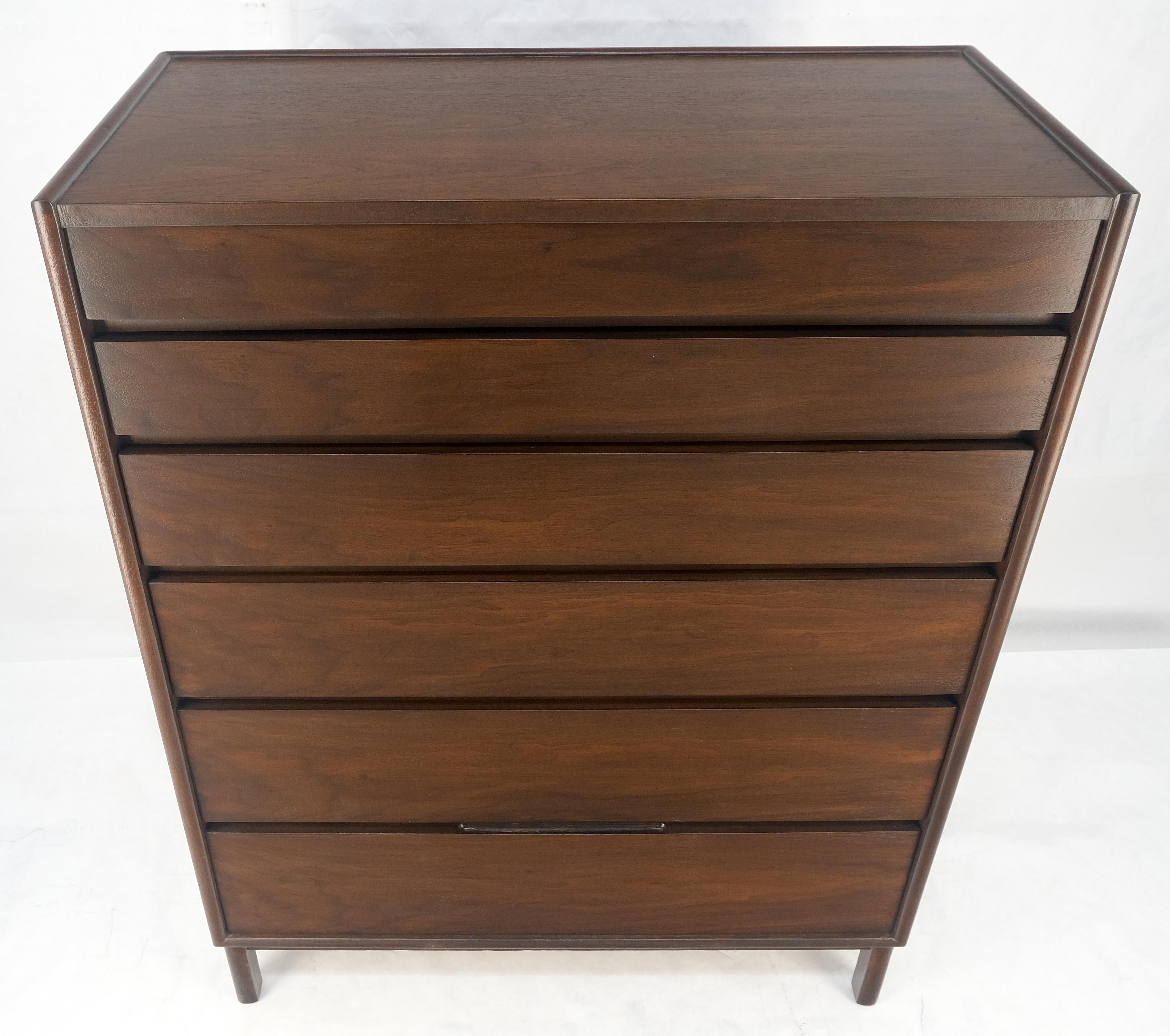 ¡Dunbar Cómoda Pecho Alto 6 Cajones Nogal Oscuro Mid Century Modern MINT! en venta 11