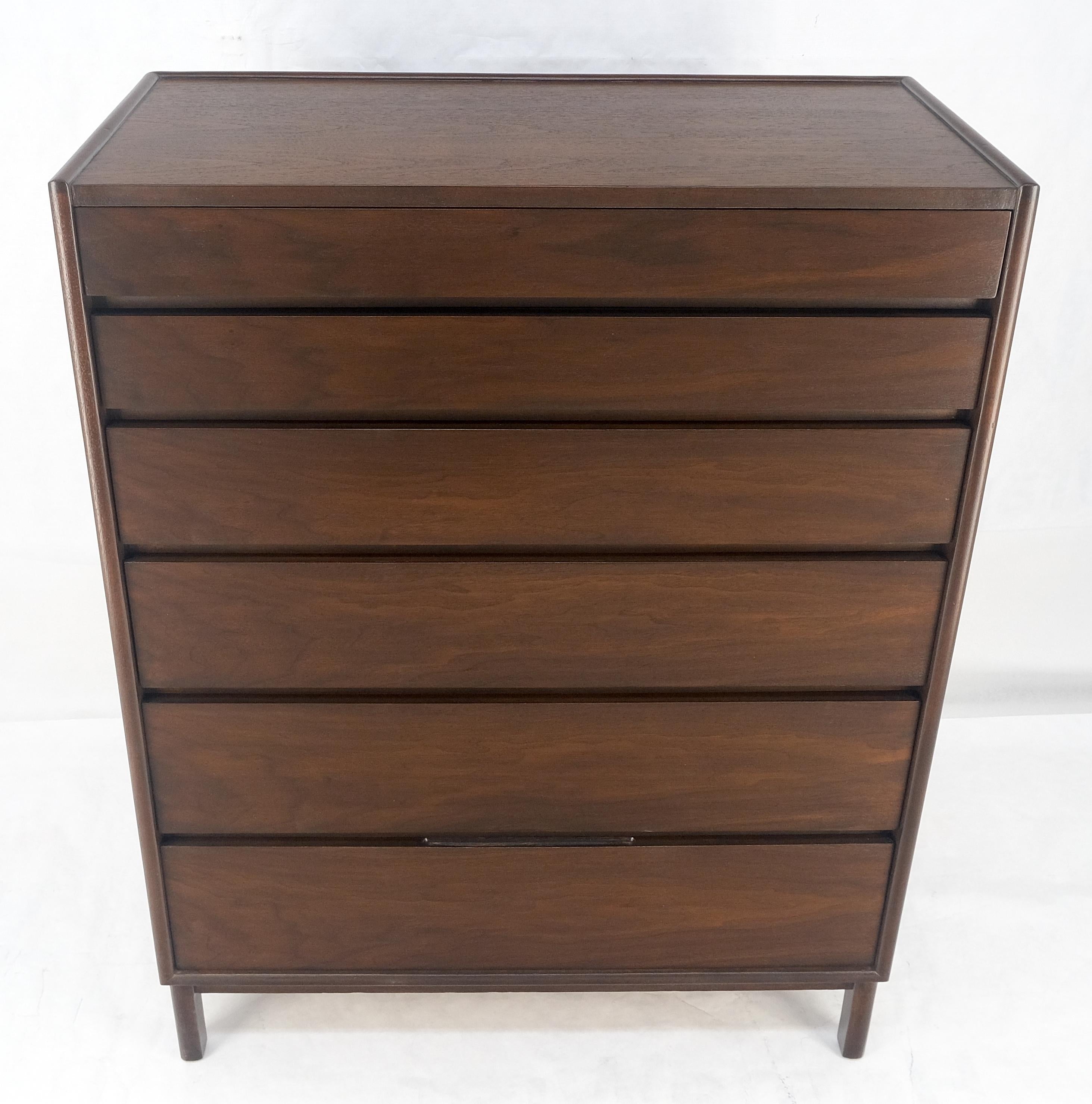 ¡Dunbar Cómoda Pecho Alto 6 Cajones Nogal Oscuro Mid Century Modern MINT! Estadounidense en venta