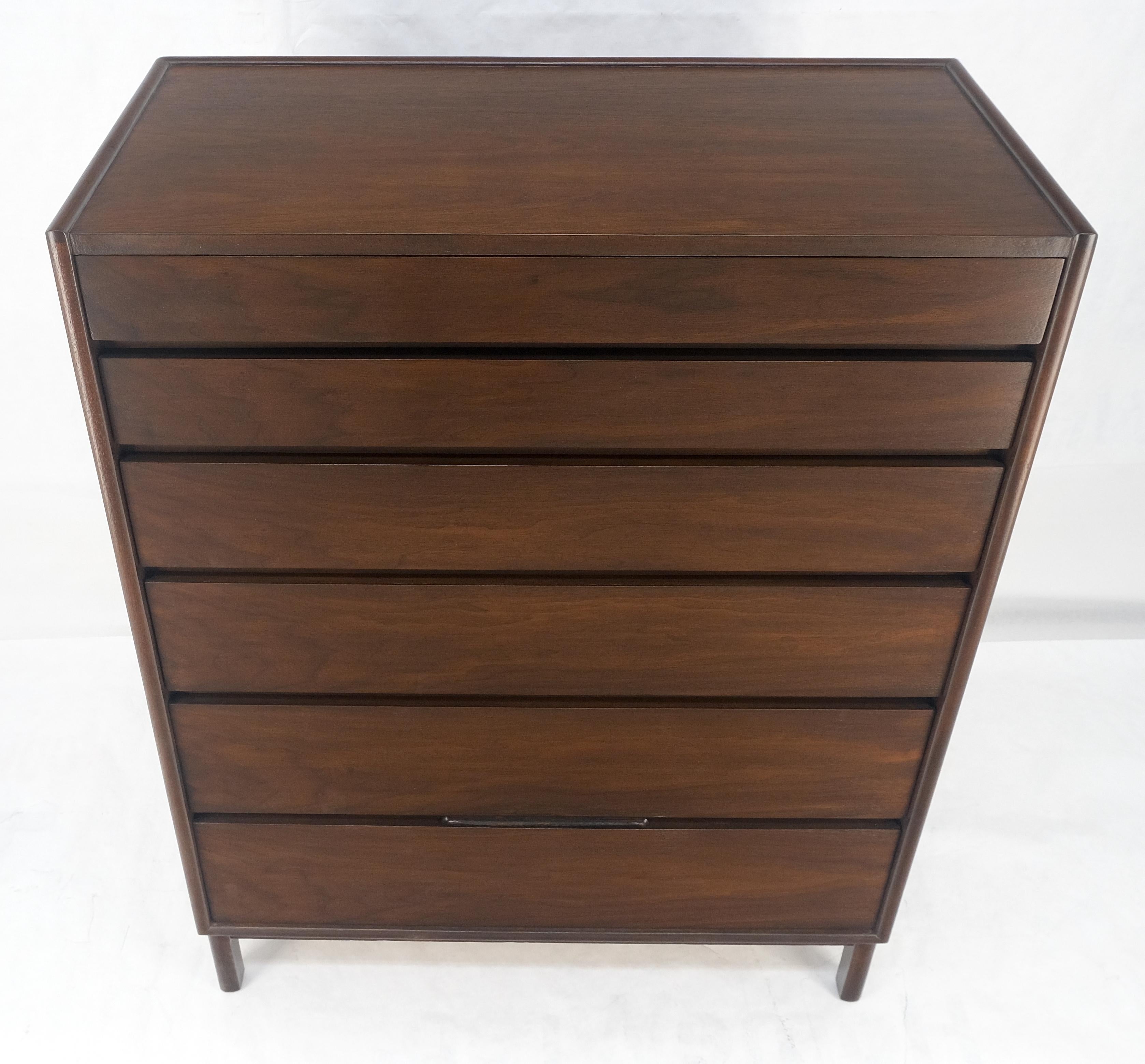 ¡Dunbar Cómoda Pecho Alto 6 Cajones Nogal Oscuro Mid Century Modern MINT! Lacado en venta