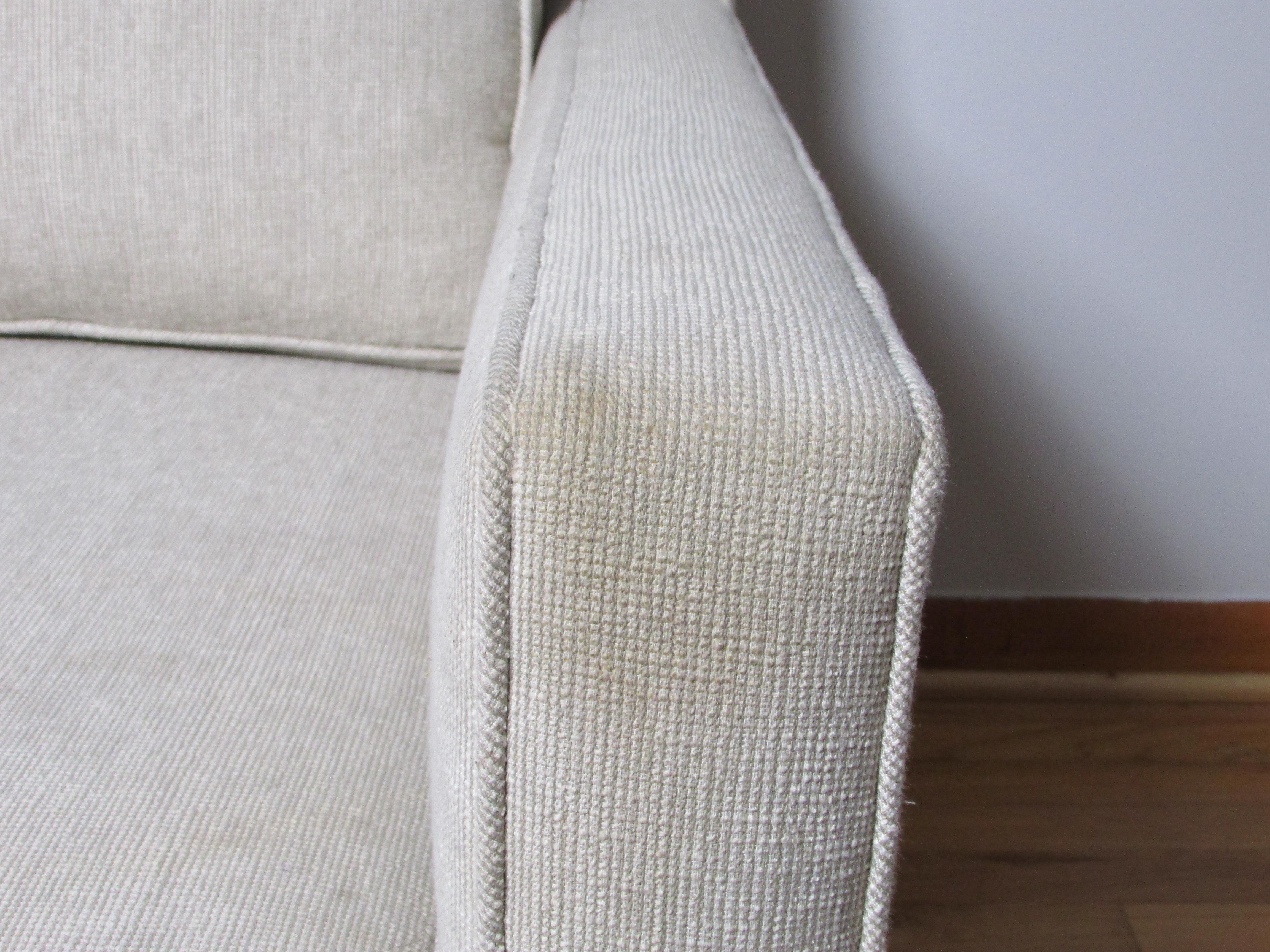 Dunbar Furniture Mid-Century Upholstered Three-Seat Sofa For Sale 10