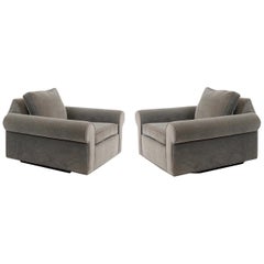 Dunbar ‘Big Texan’ Lounge Chairs by Edward Wormley
