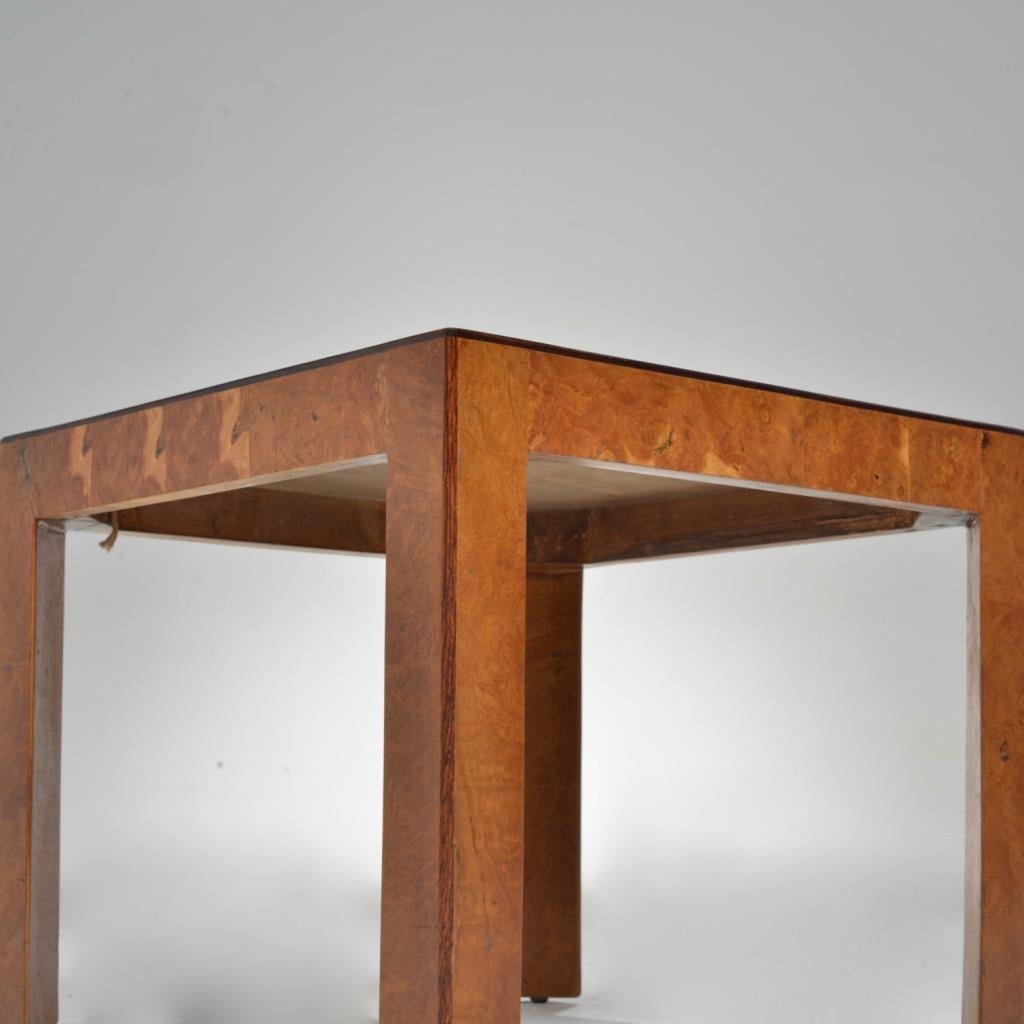 Dunbar Burled Elm Side Table In Good Condition For Sale In Los Angeles, CA