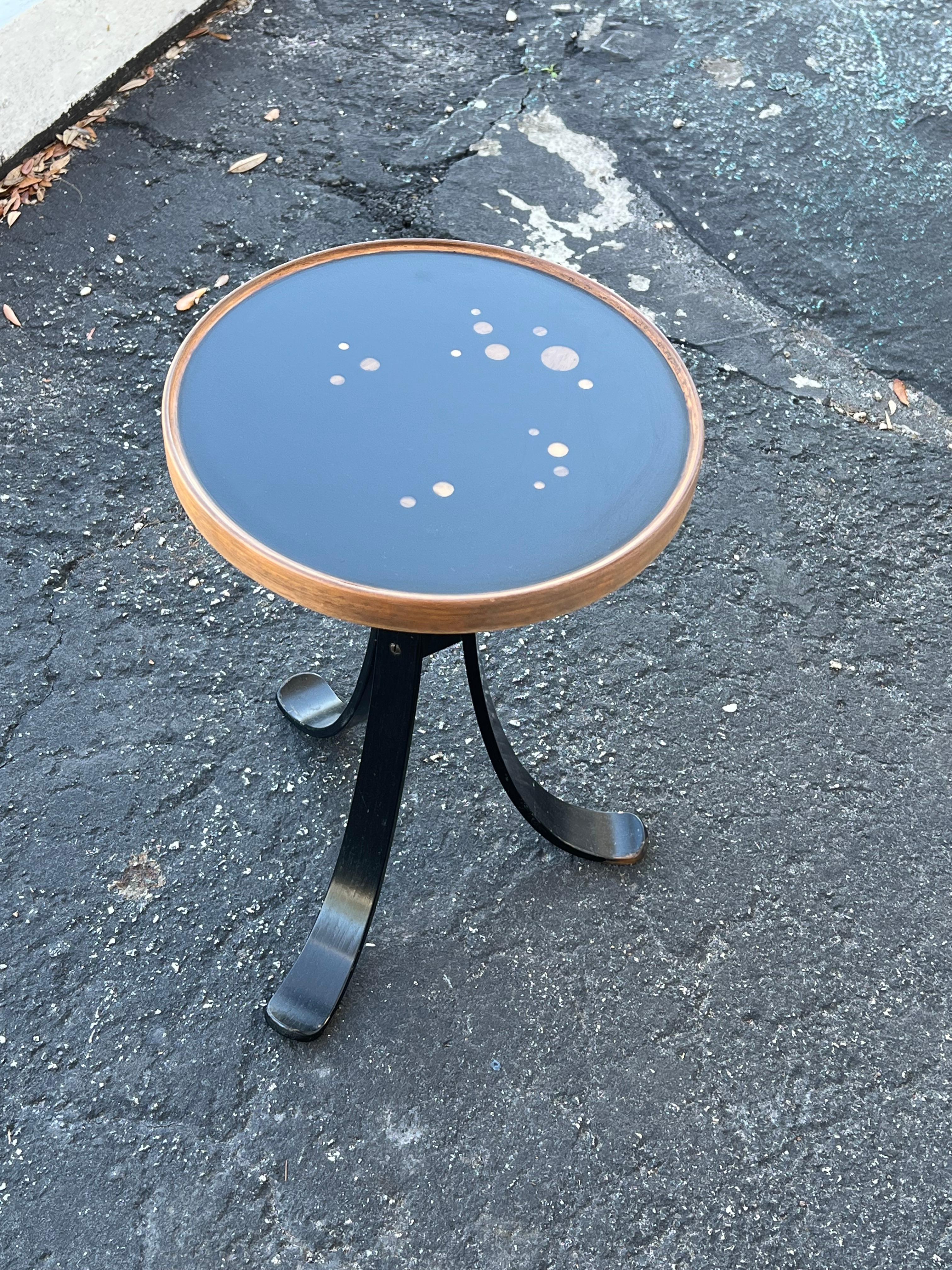 Rare table tripode 