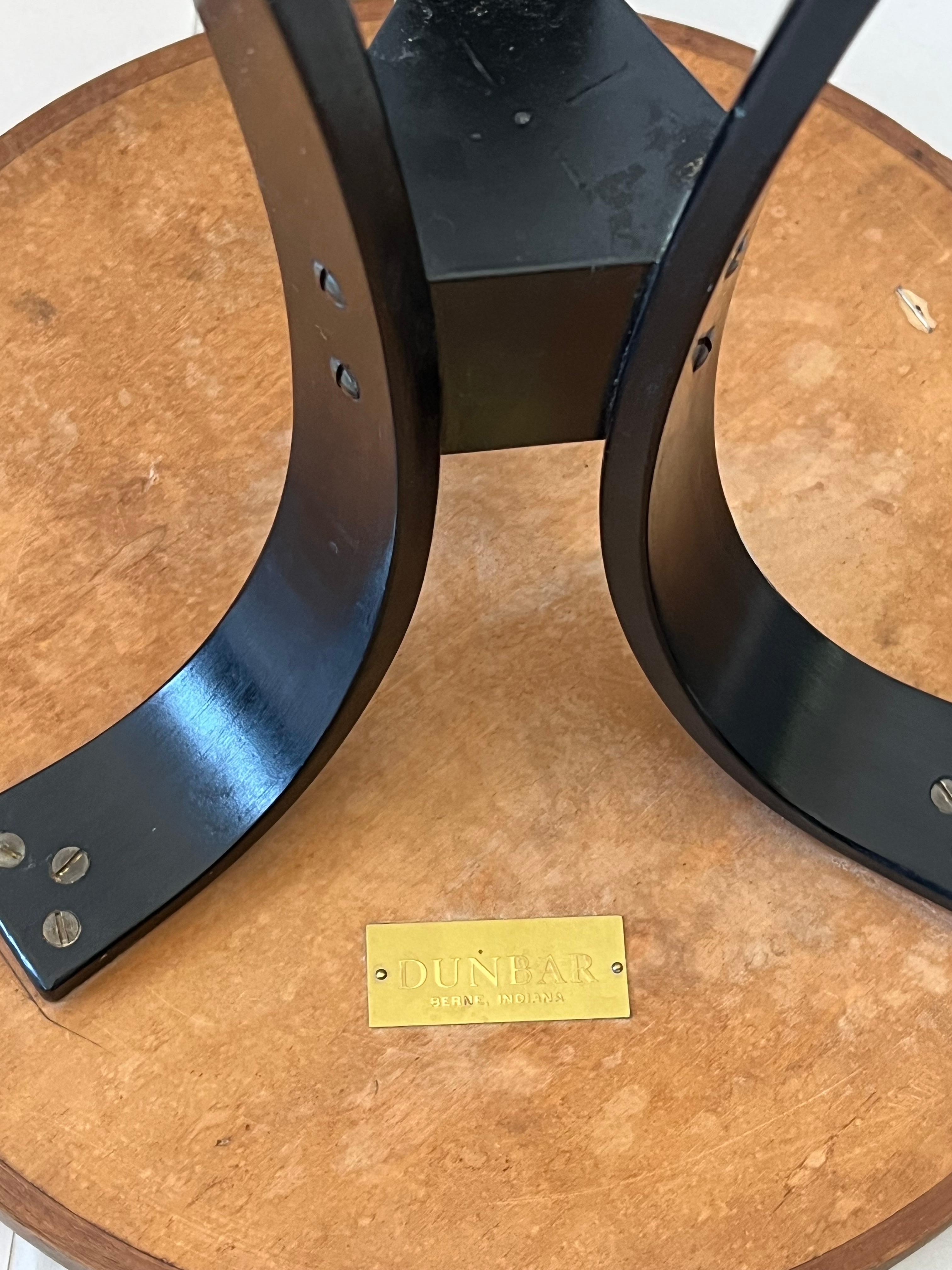 Frêne Table Constellation Dunbar, années 1960 en vente