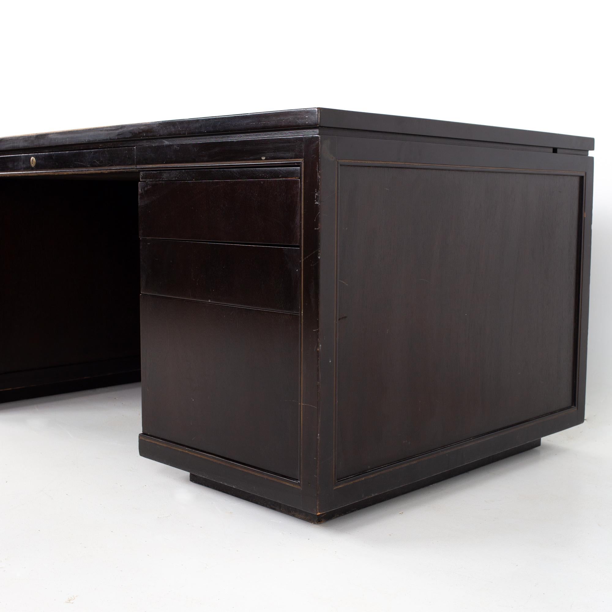 Fin du 20e siècle Dunbar Contract Division Mid Century Executive Desk en vente