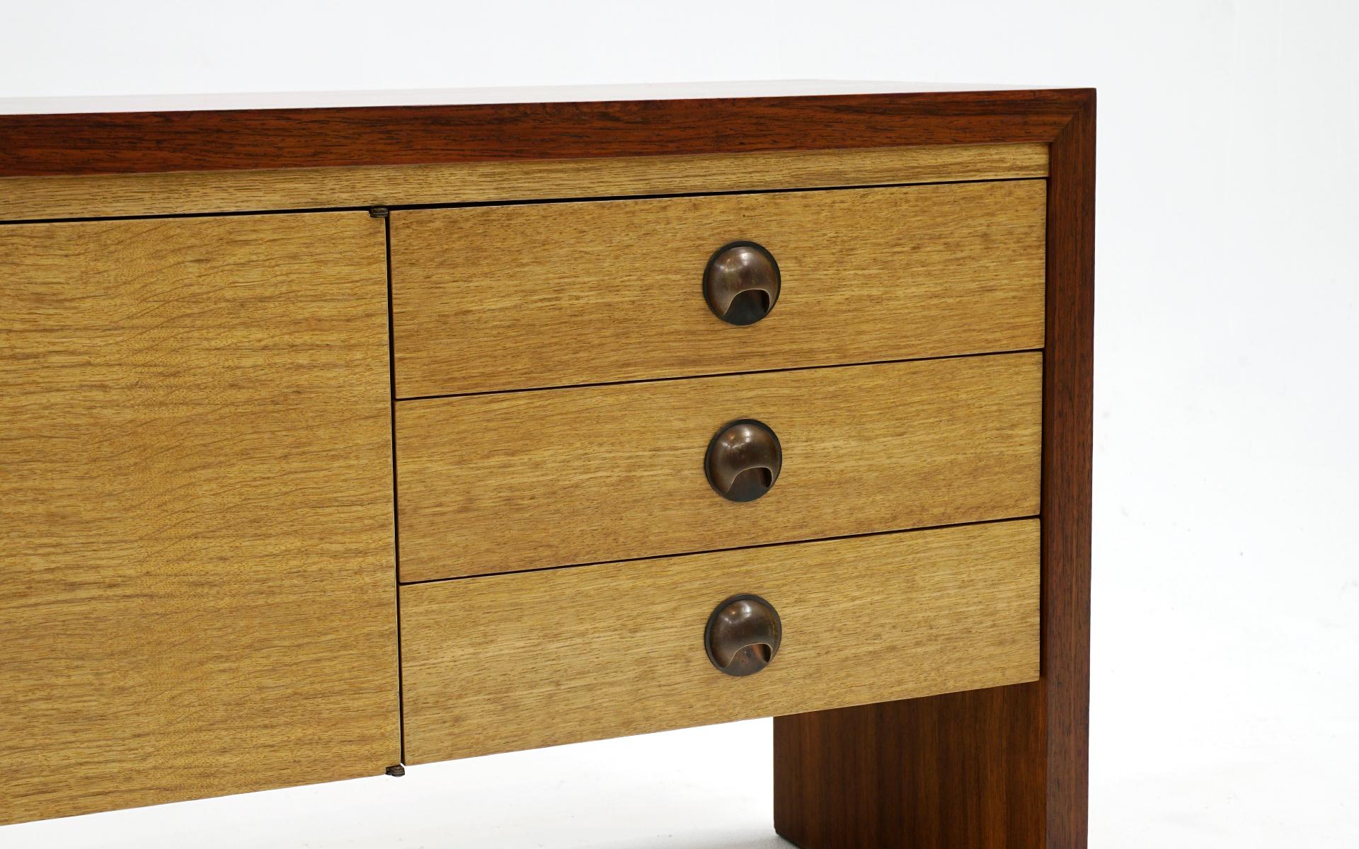 Dunbar Credenza in Brazilian Rosewood & English Oak, See Photos, Stunning, Signed In Good Condition In Kansas City, MO