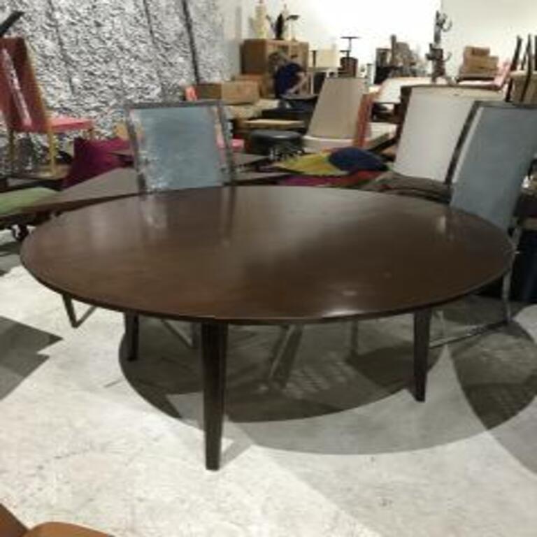Dunbar Dining Table, 1950 In Fair Condition For Sale In Miami, FL