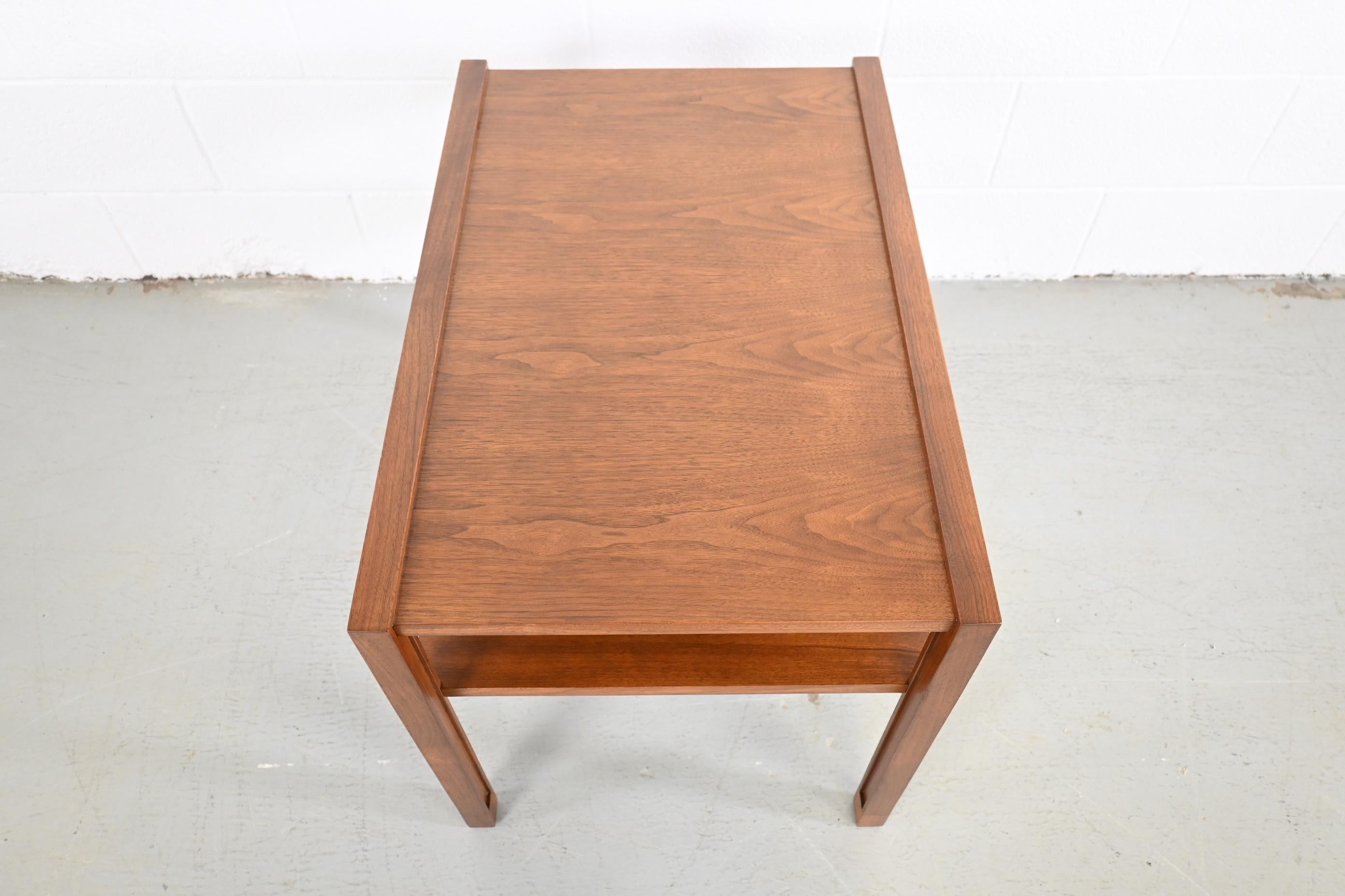 Dunbar Furniture Mid-Century Modern Walnut End Table 1