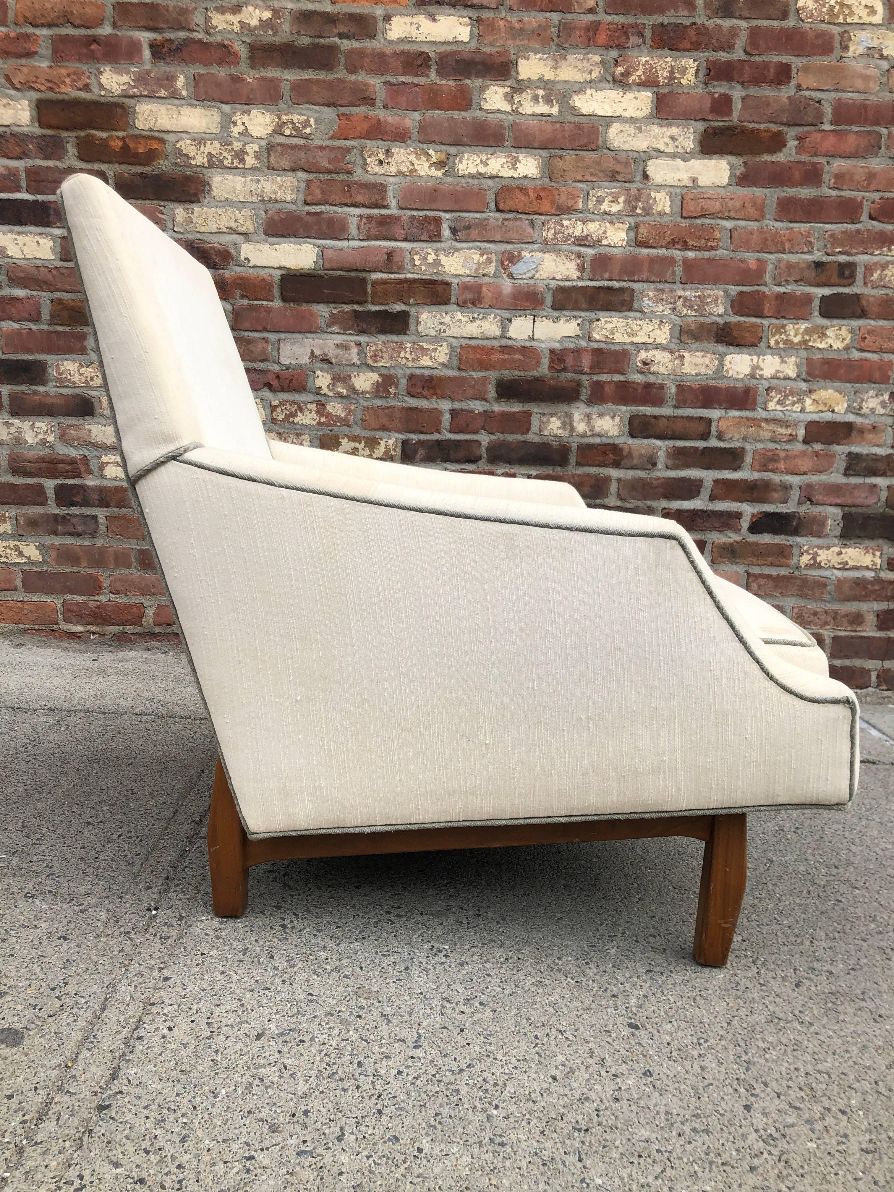 Mid-Century Modern Dunbar Lounge Chair For Sale