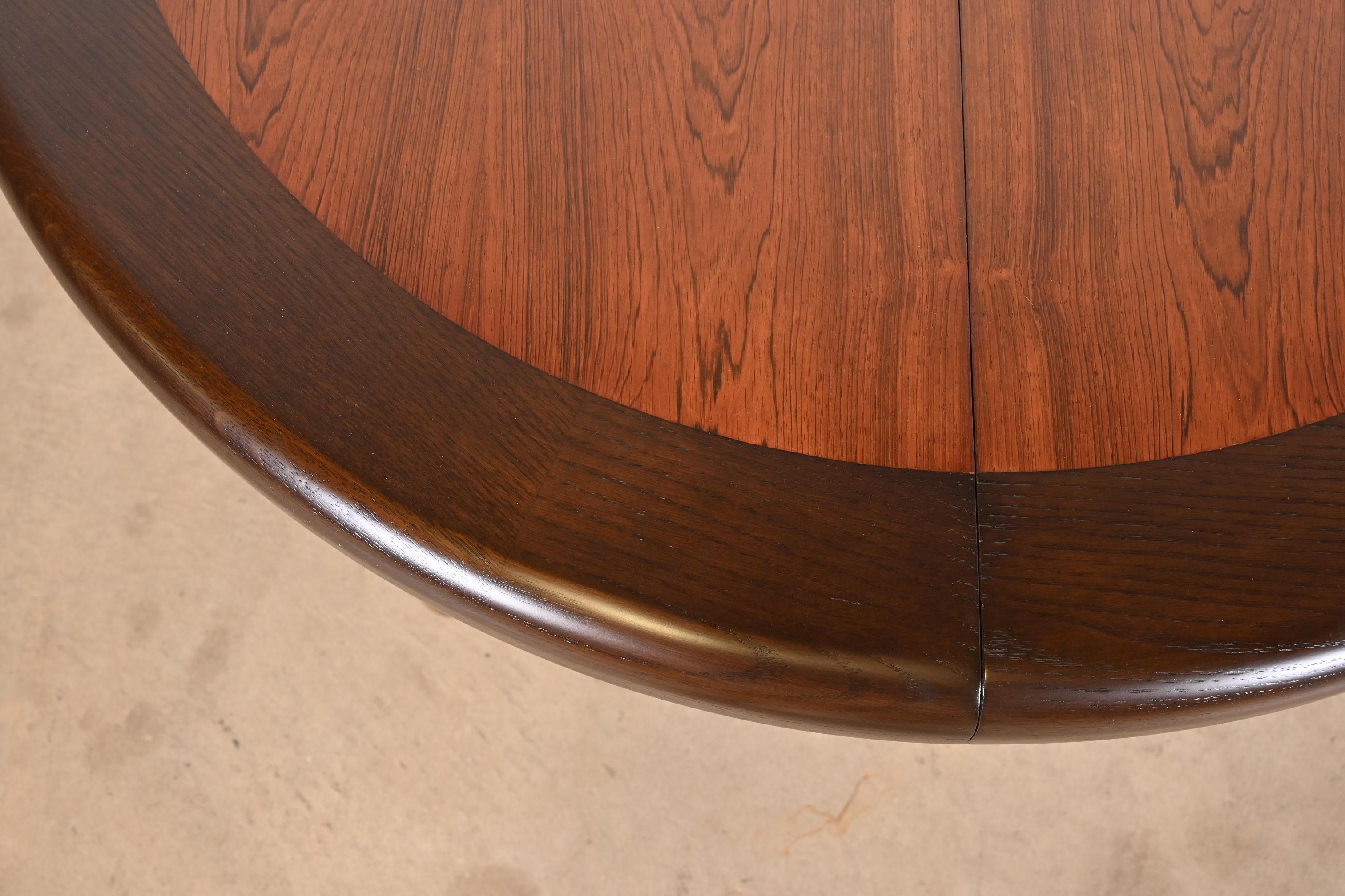 Dunbar Mid-Century Modern Rosewood Extension Dining Table, Newly Refinished For Sale 11